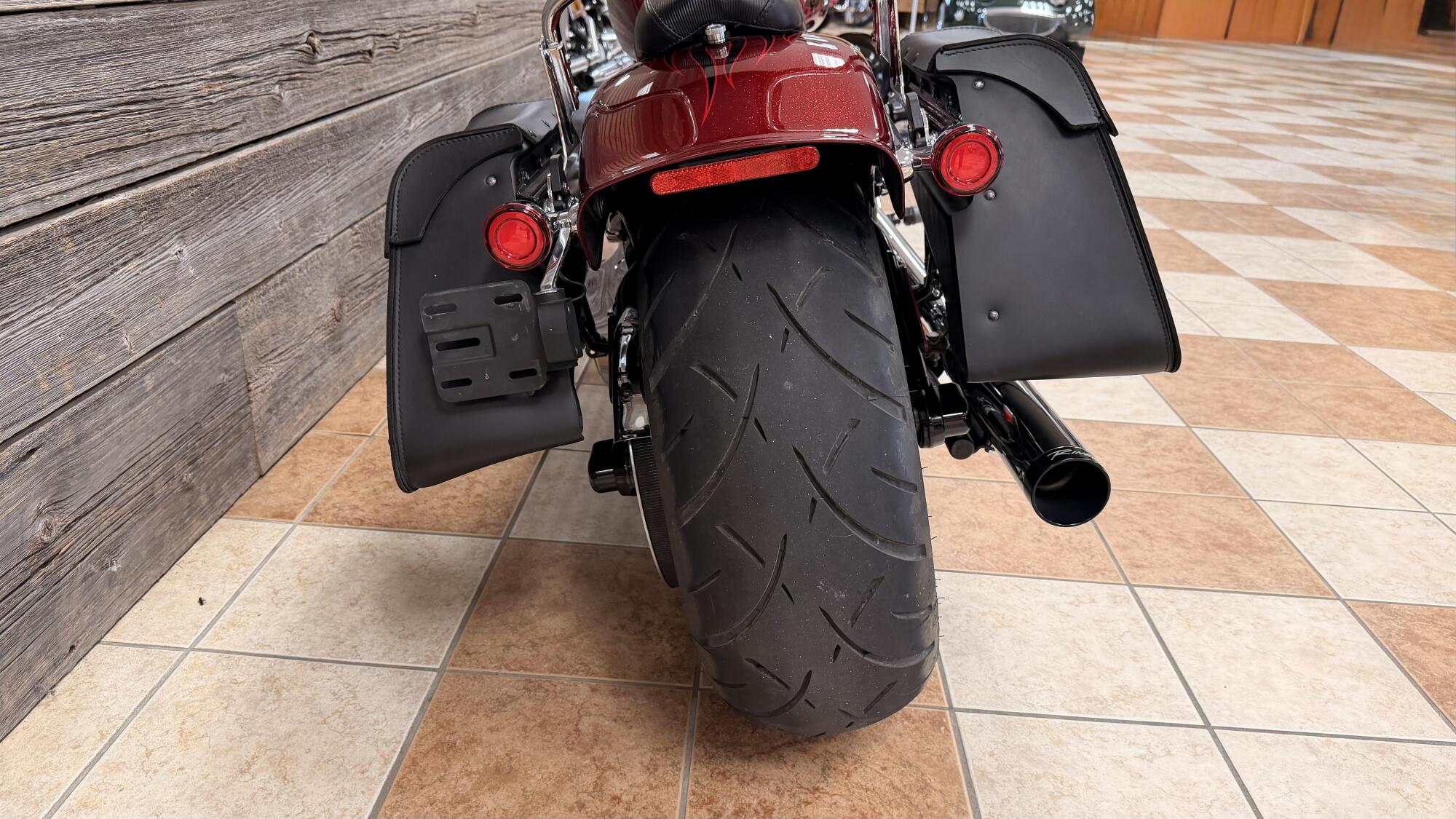 2017 Harley-Davidson® Breakout® Hard Candy W/ Hot Rod Red Flake, photo 8