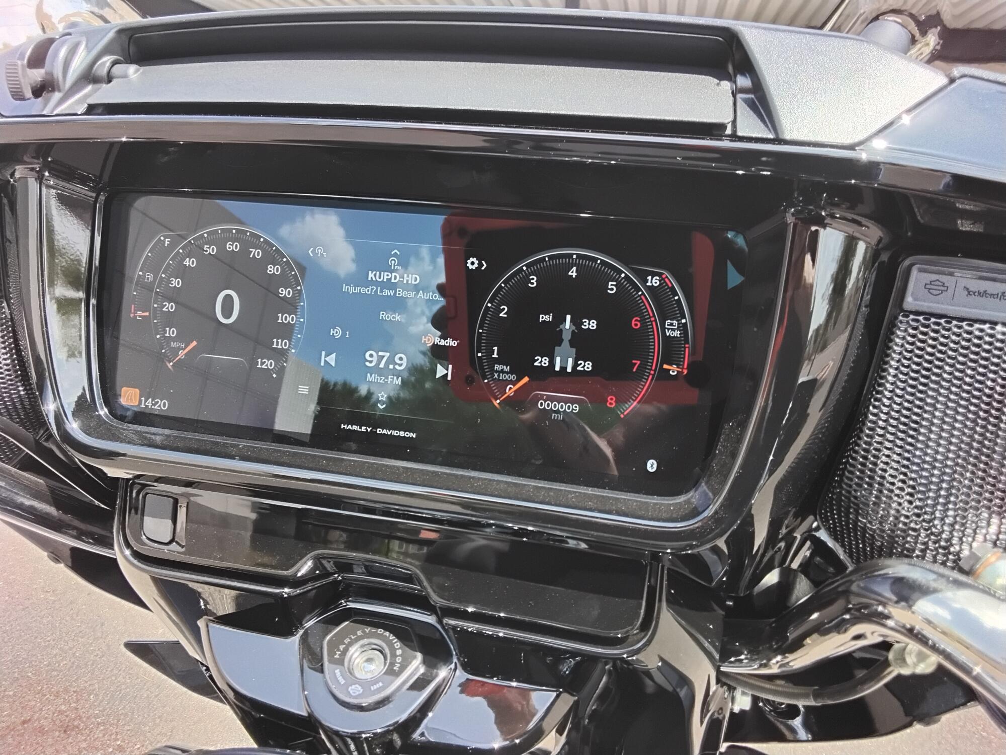 FLHLT 2026 Street Glide 3 Limited, photo 14