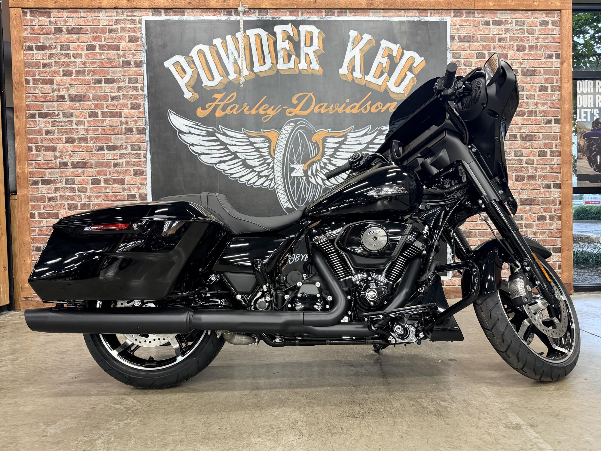 2026 Harley-Davidson® Street Glide® FLHX