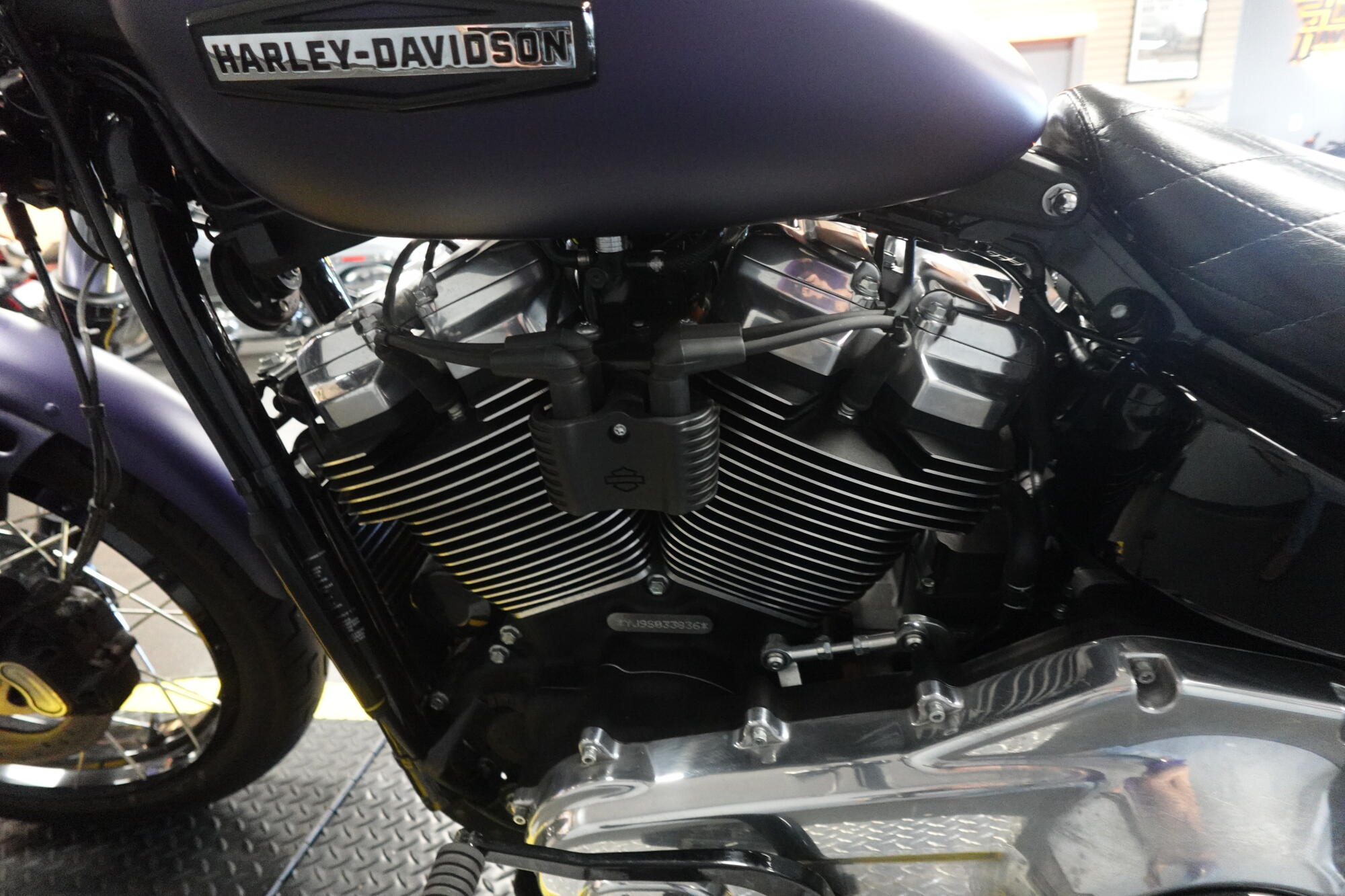 2025 Harley-Davidson® Street Bob® FXBB, photo 12