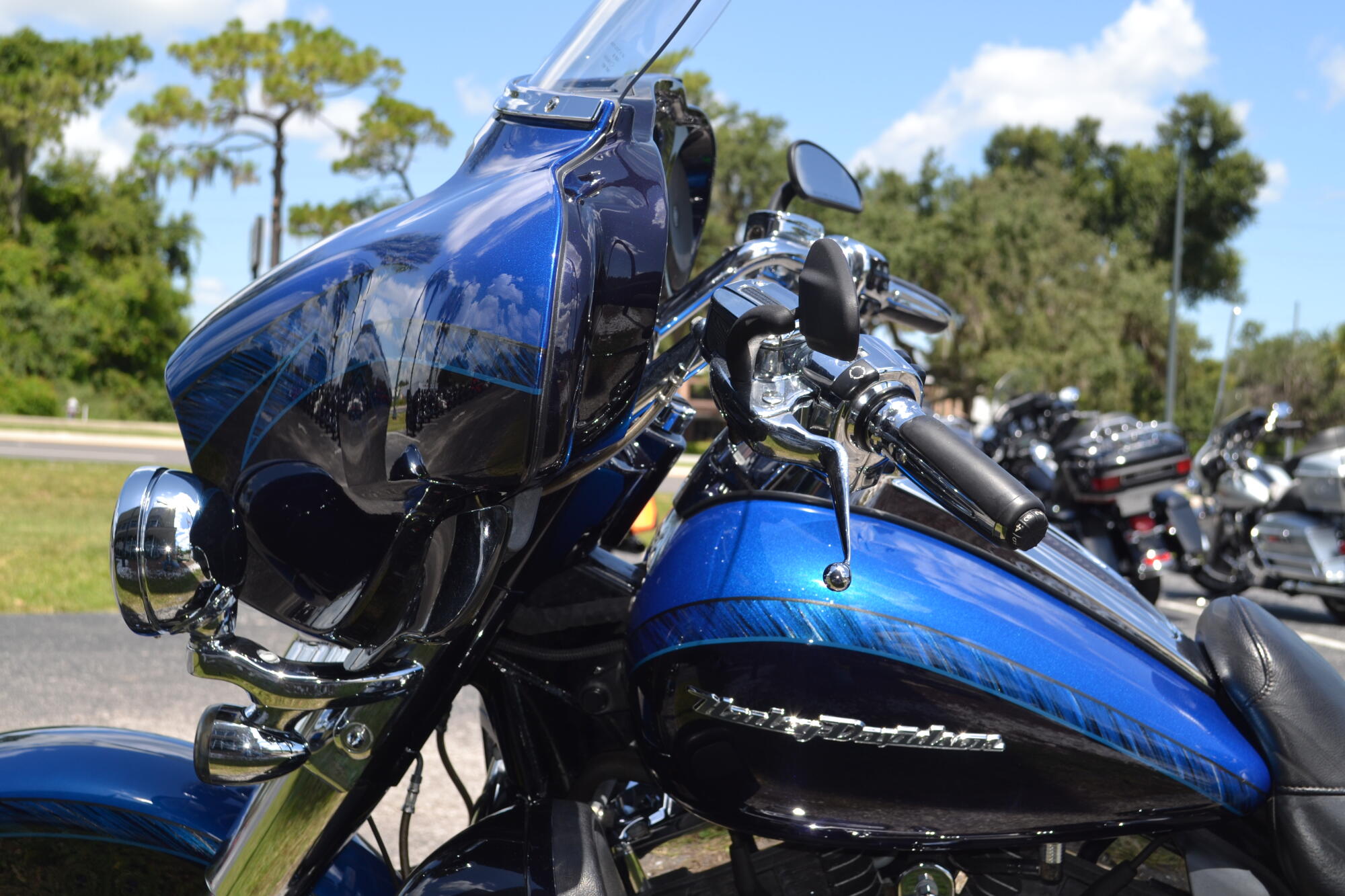 2014 Harley-Davidson® CVO™ Electra Glide Ultra Limited® - FLHTKSE, photo 19