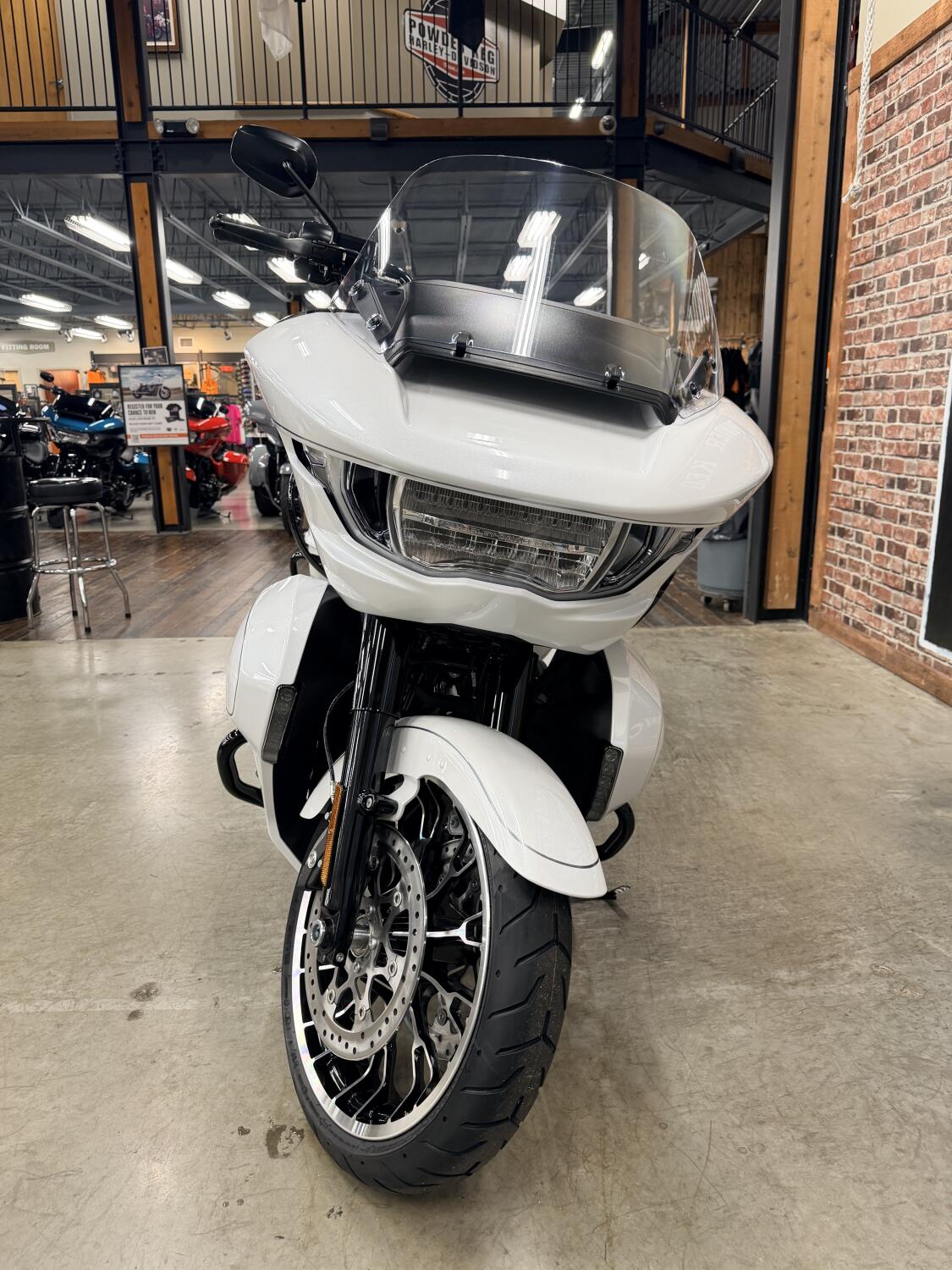 2026 Harley-Davidson® Road Glide Limited FLTRXL, photo 14