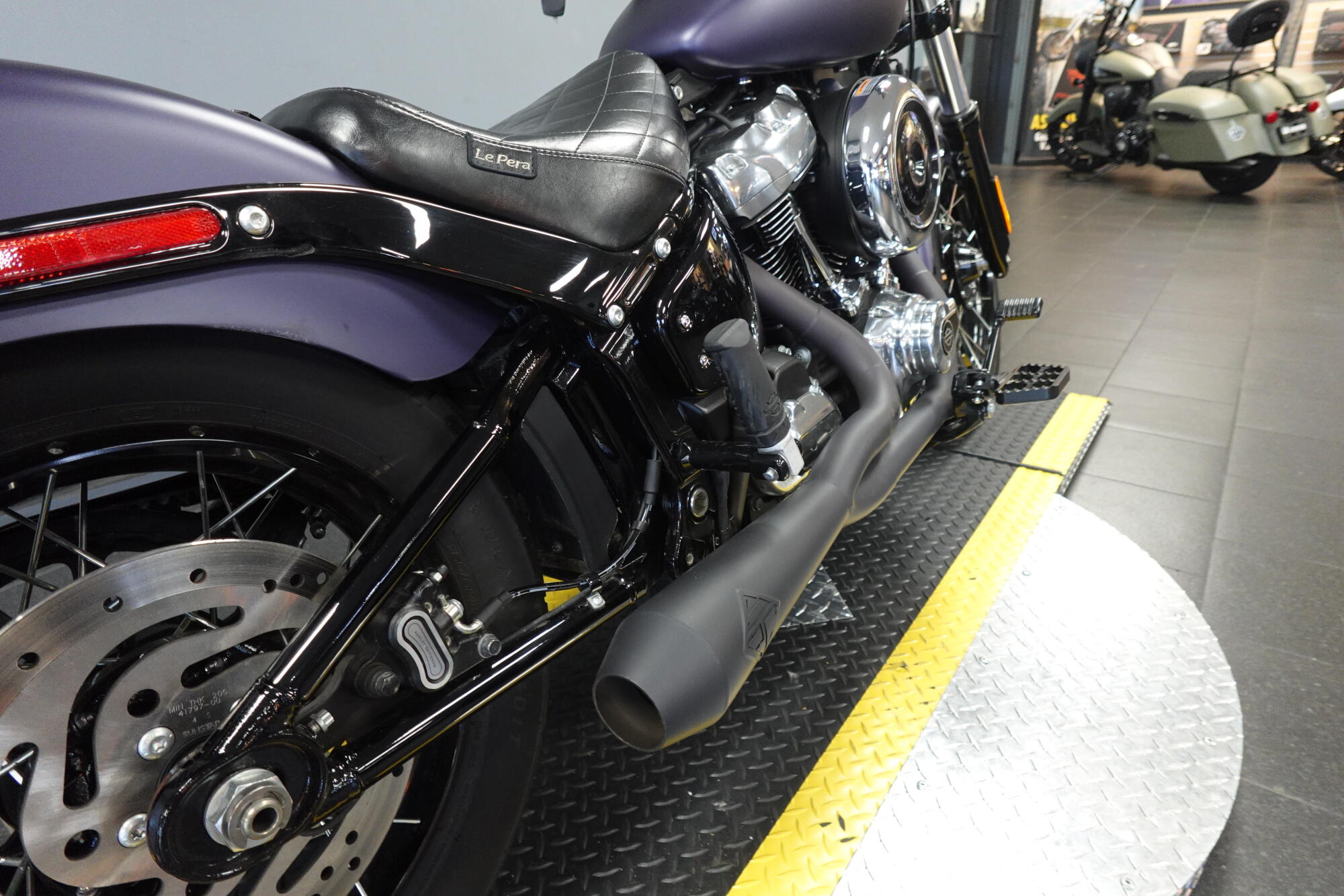 2025 Harley-Davidson® Street Bob® FXBB, photo 14