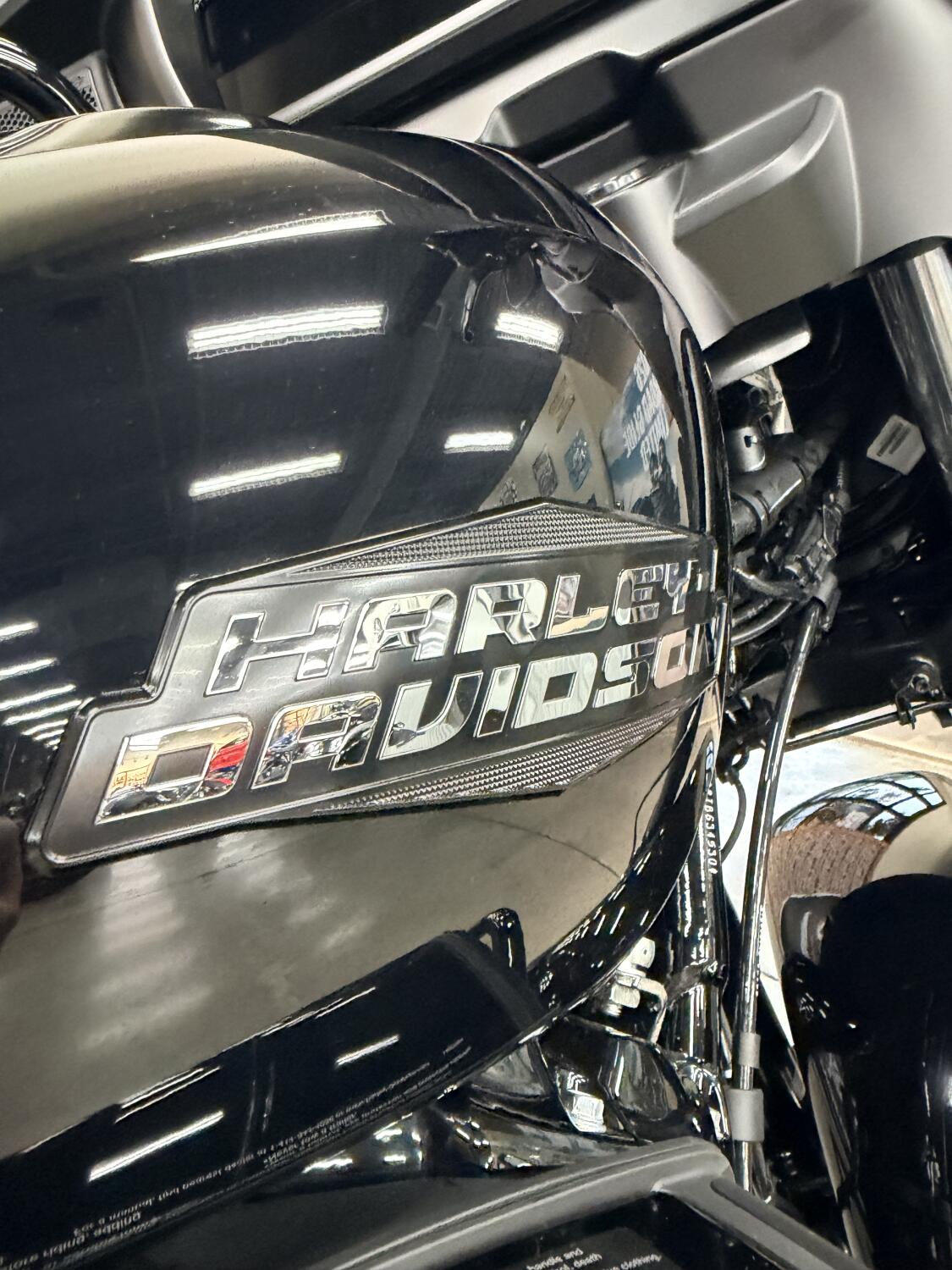 2026 Harley-Davidson® Street Glide® FLHX, photo 3