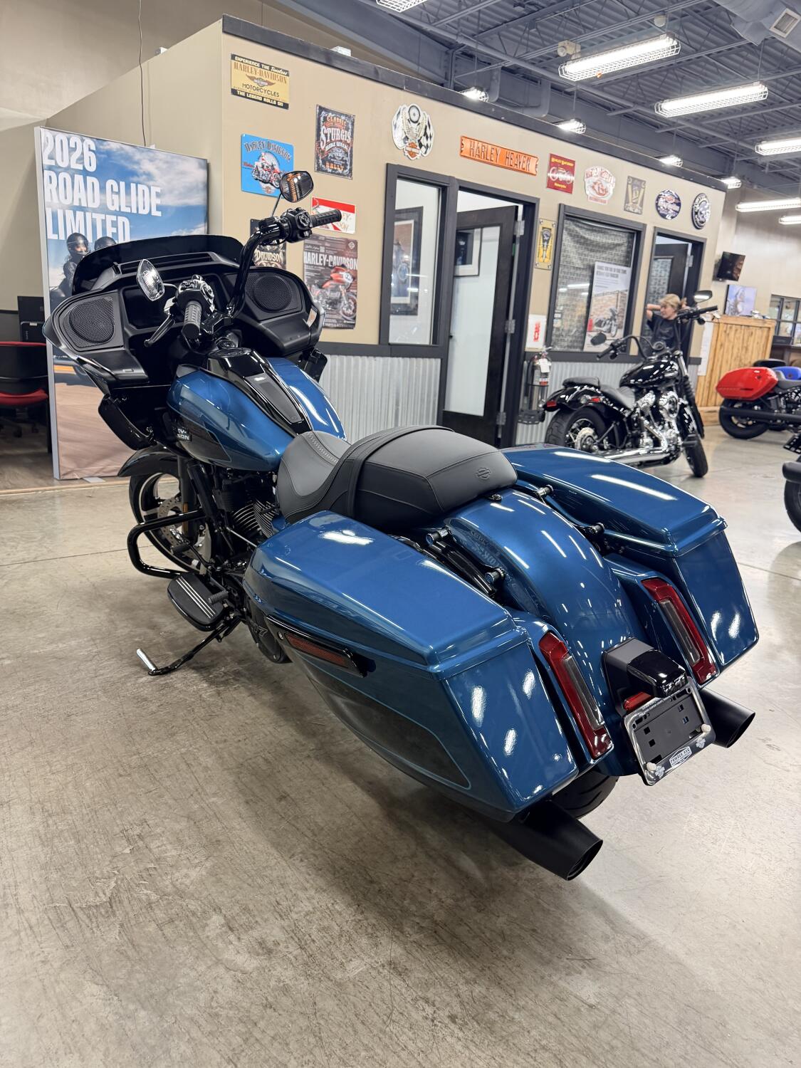 2026 Harley-Davidson® Road Glide® FLTRX, photo 11