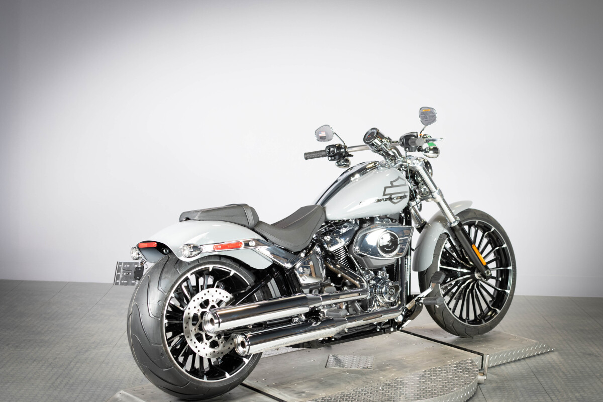 2026 Harley-Davidson® Breakout™ FXBR, photo 29