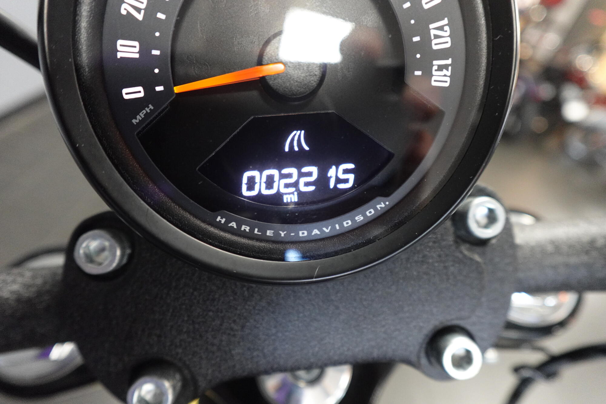 2025 Harley-Davidson® Street Bob® FXBB, photo 15