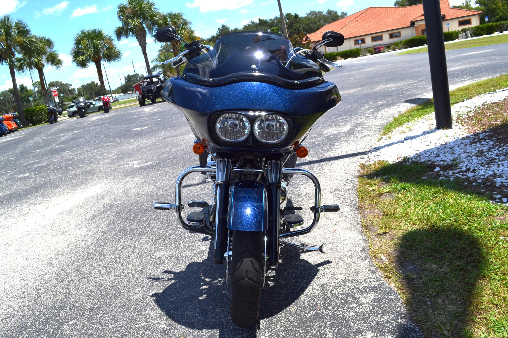 2013 Harley-Davidson® Road Glide® Custom - FLTRX103, photo 22