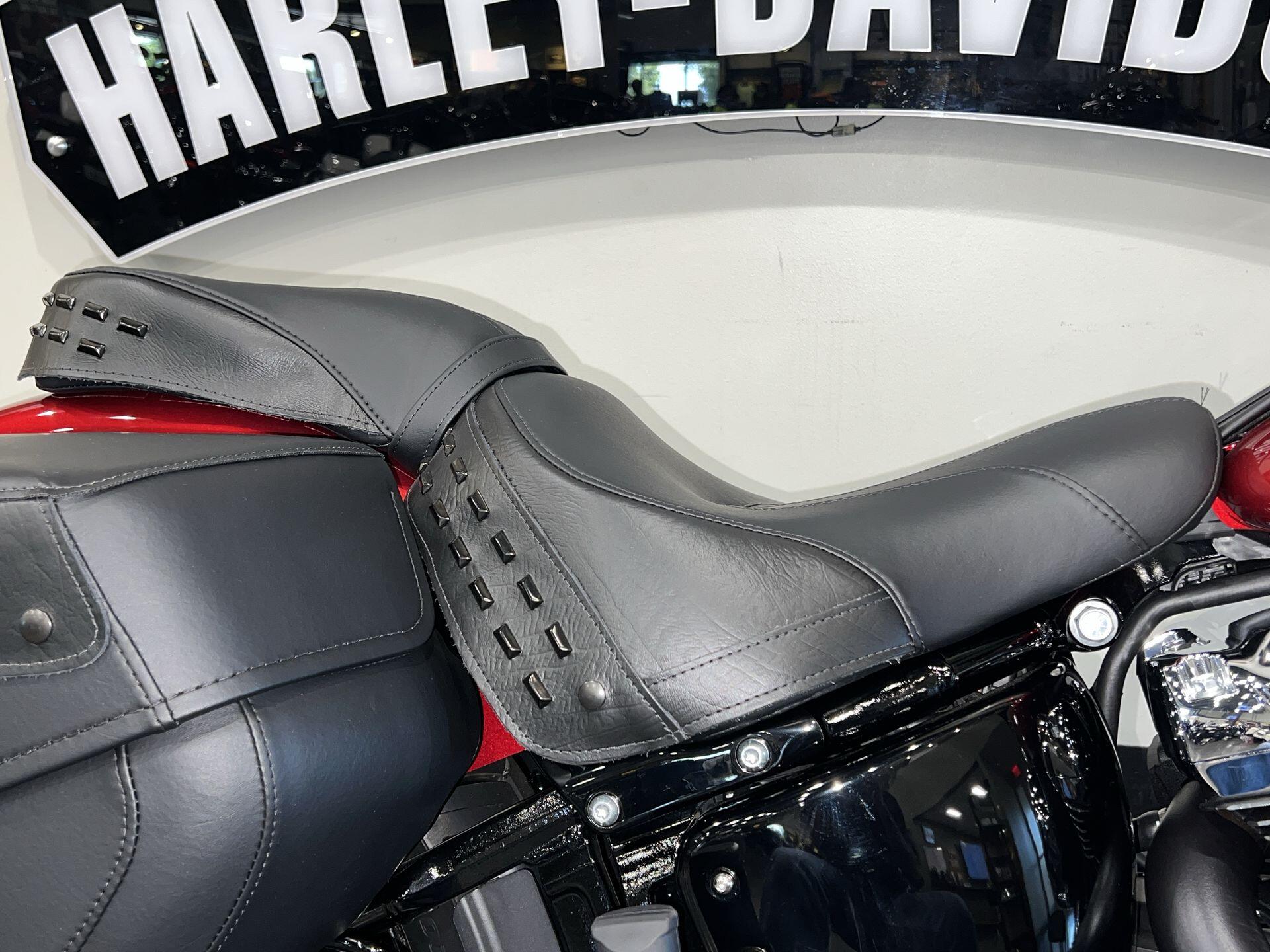 2026 Harley-Davidson® Heritage Classic, photo 6
