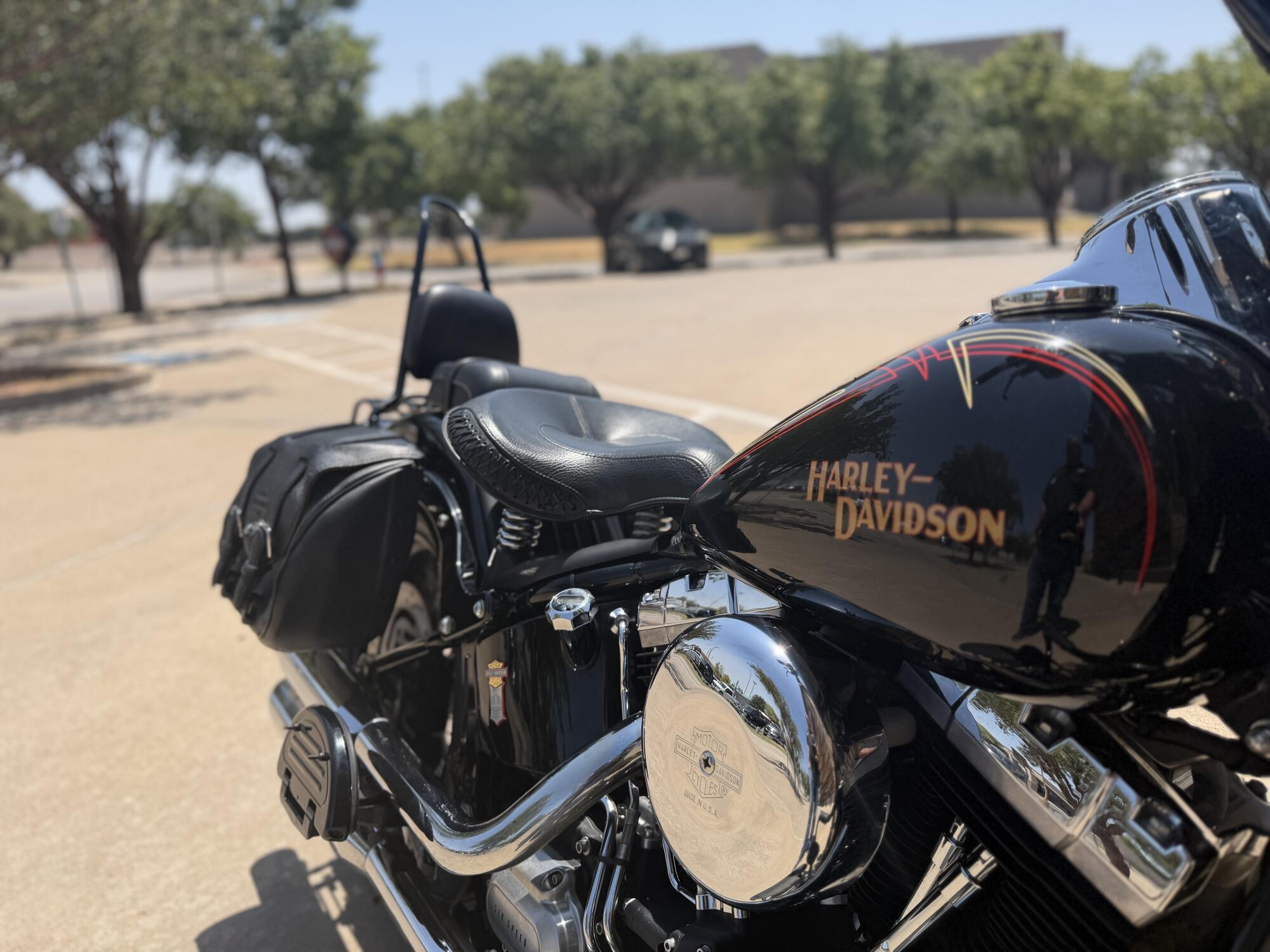 2008 Harley-Davidson® Softail® Cross Bones™ Black Denim, photo 11