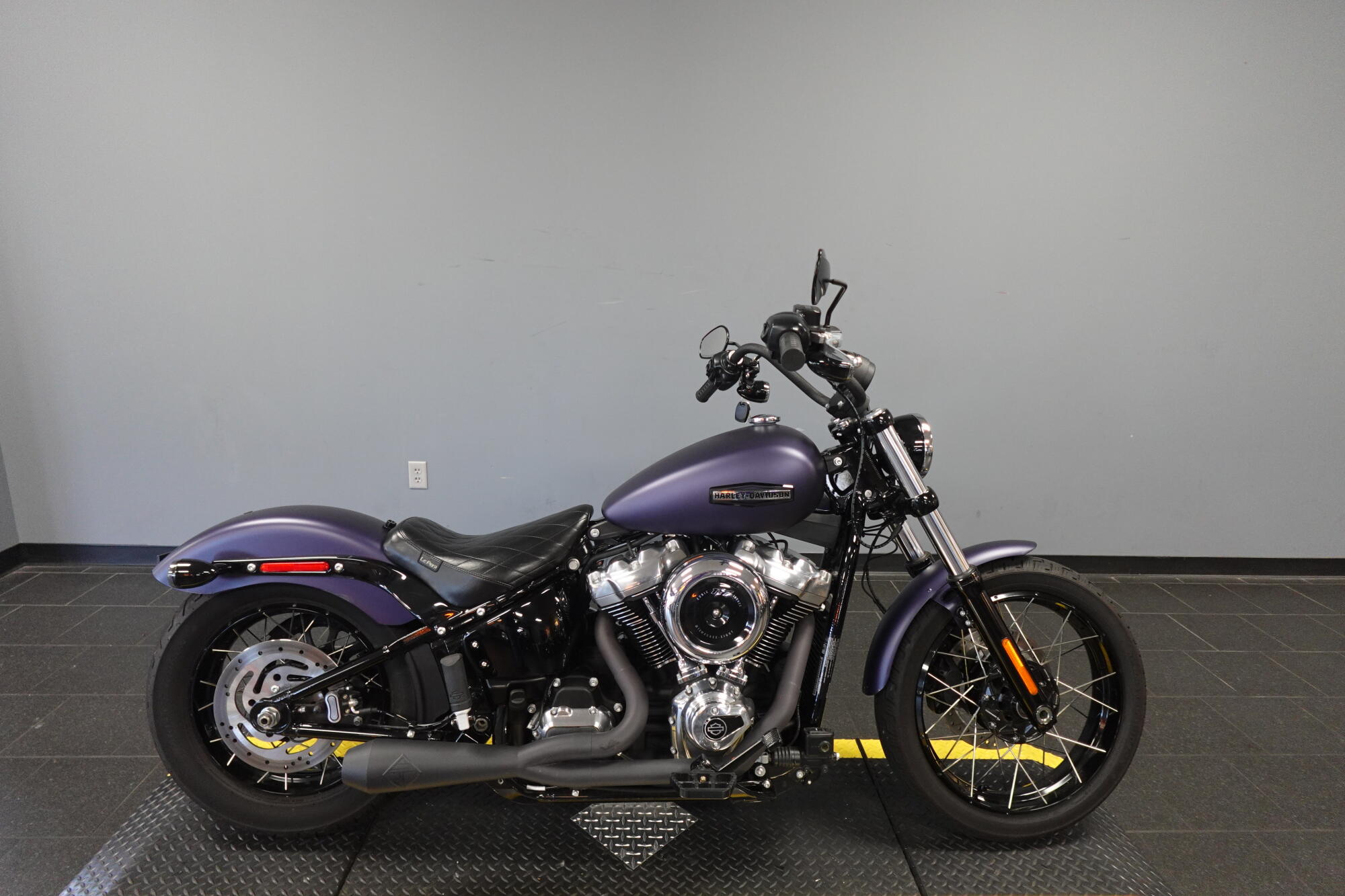 2025 Harley-Davidson® Street Bob® FXBB