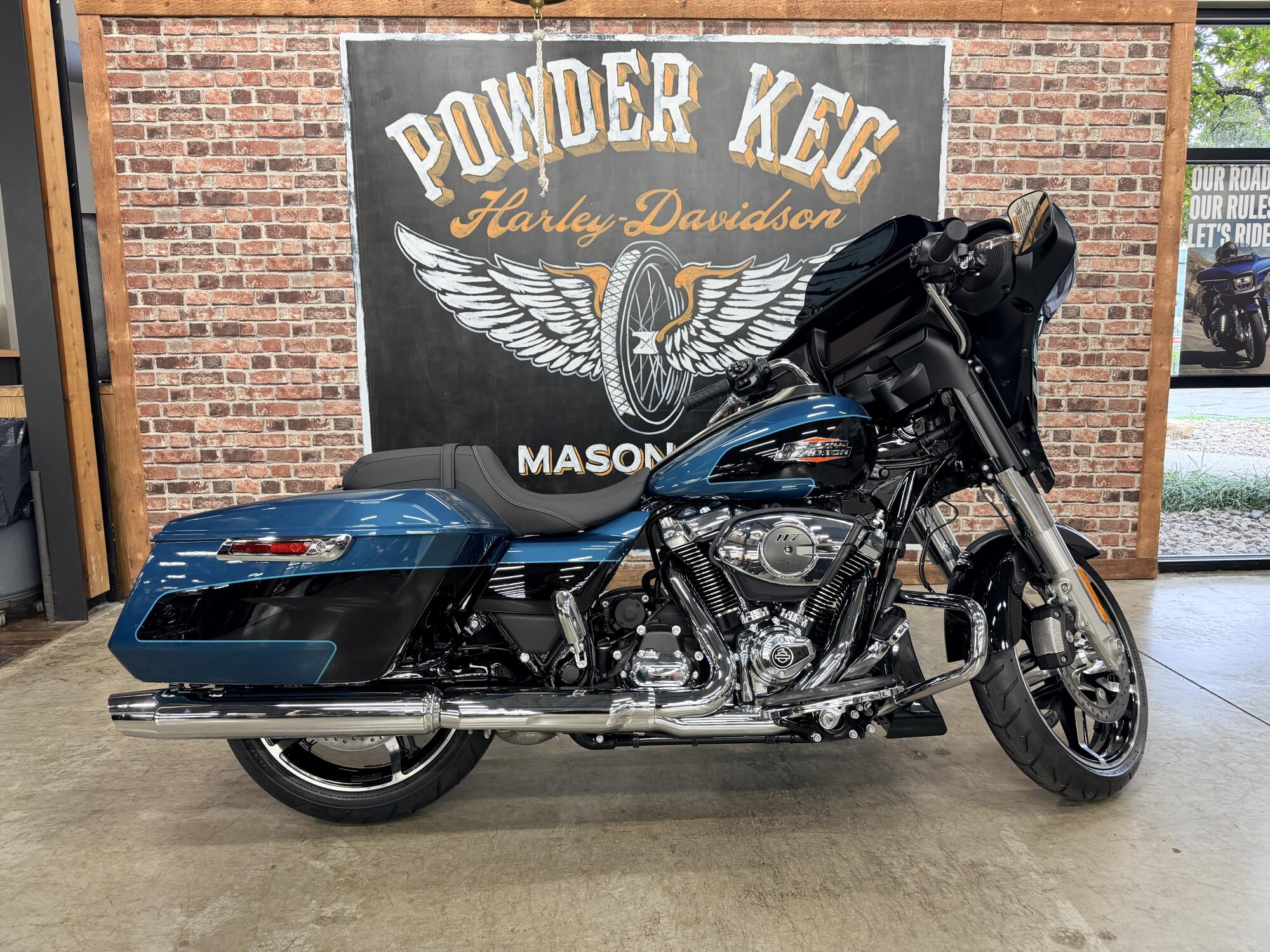 2026 Harley-Davidson® Street Glide® FLHX