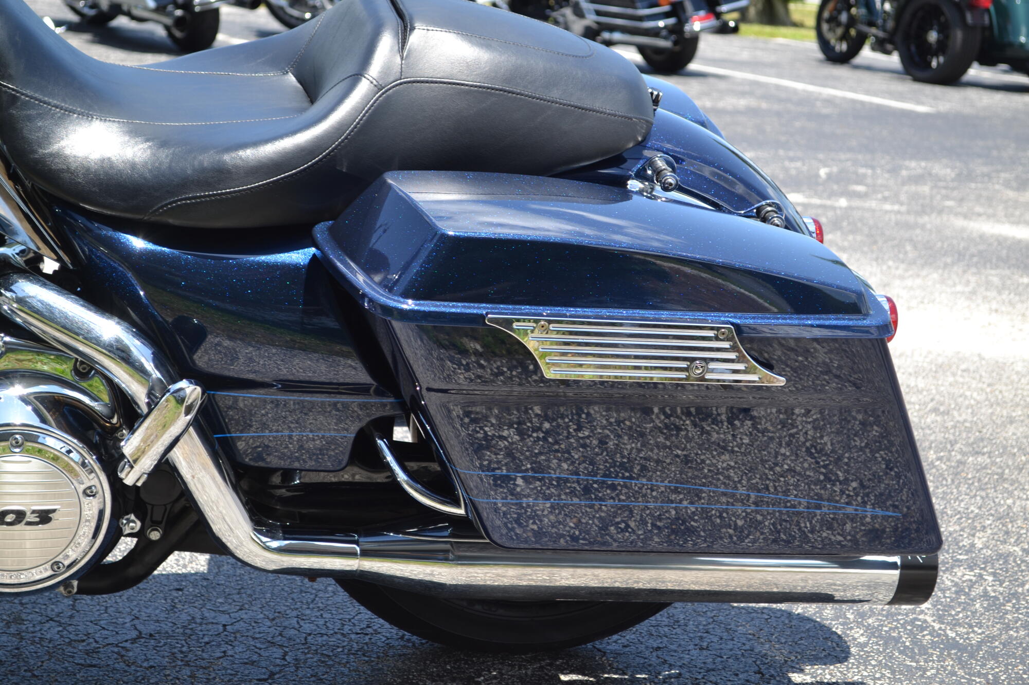 2013 Harley-Davidson® Road Glide® Custom - FLTRX103, photo 17