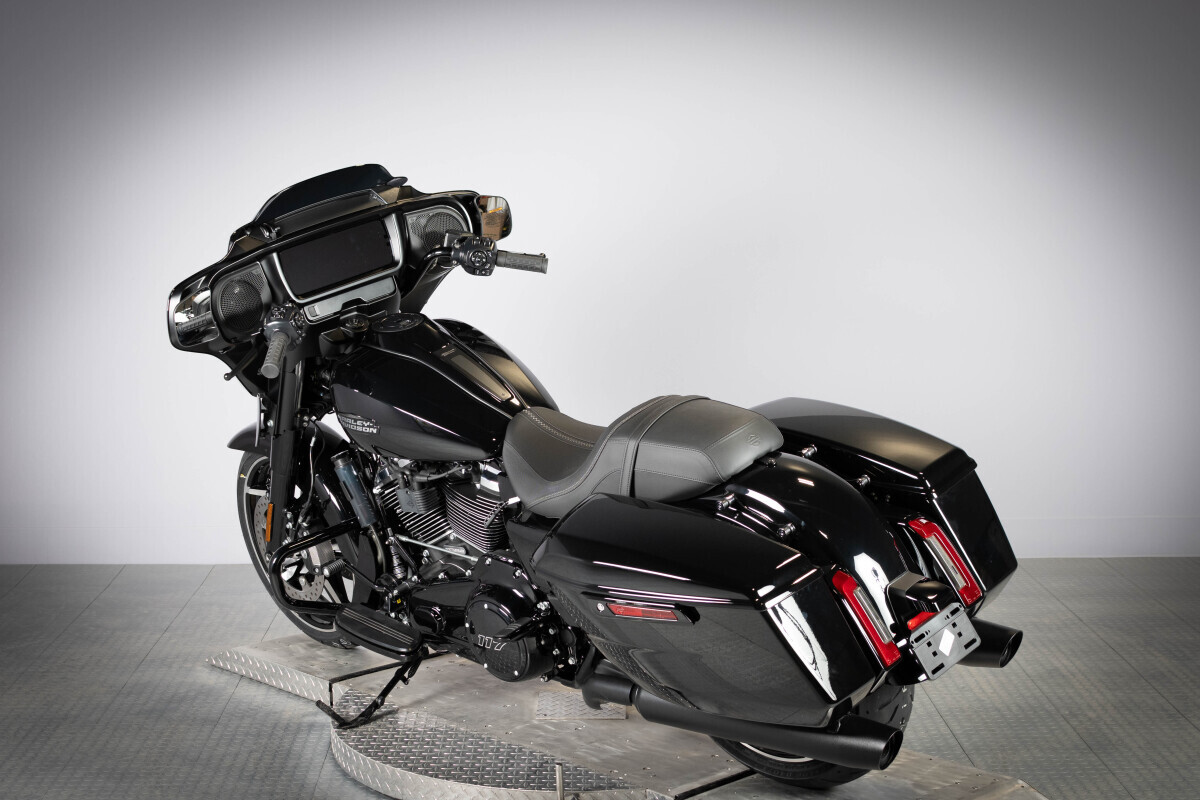 2026 Harley-Davidson® Street Glide® FLHX, photo 7