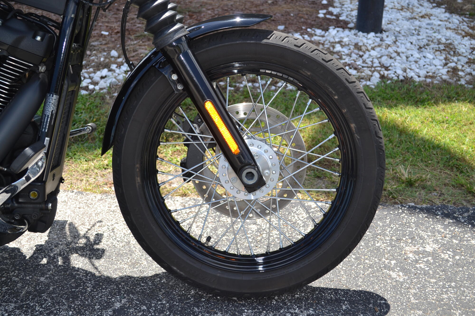 2021 Harley-Davidson® Street Bob® 114 - FXBBS, photo 2