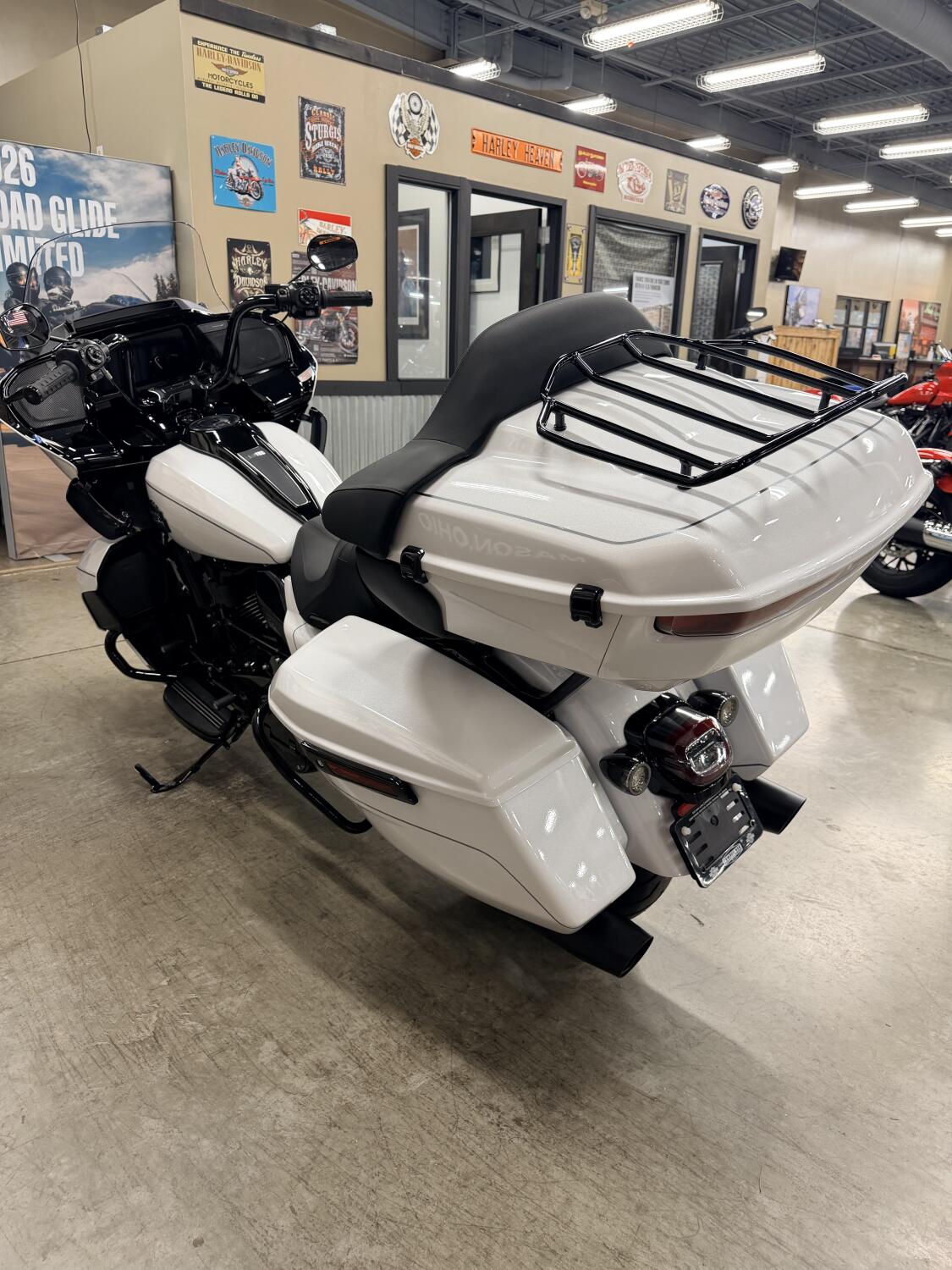 2026 Harley-Davidson® Road Glide Limited FLTRXL, photo 10