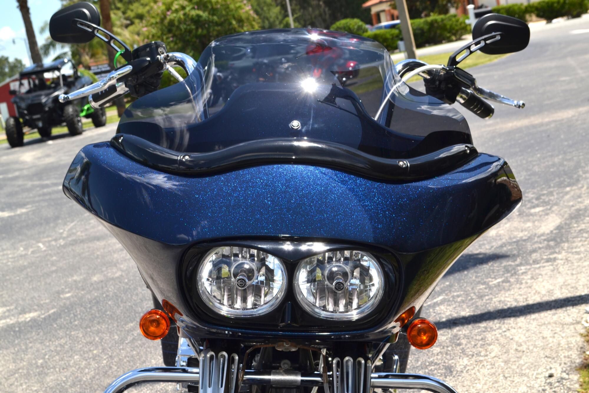 2013 Harley-Davidson® Road Glide® Custom - FLTRX103, photo 23