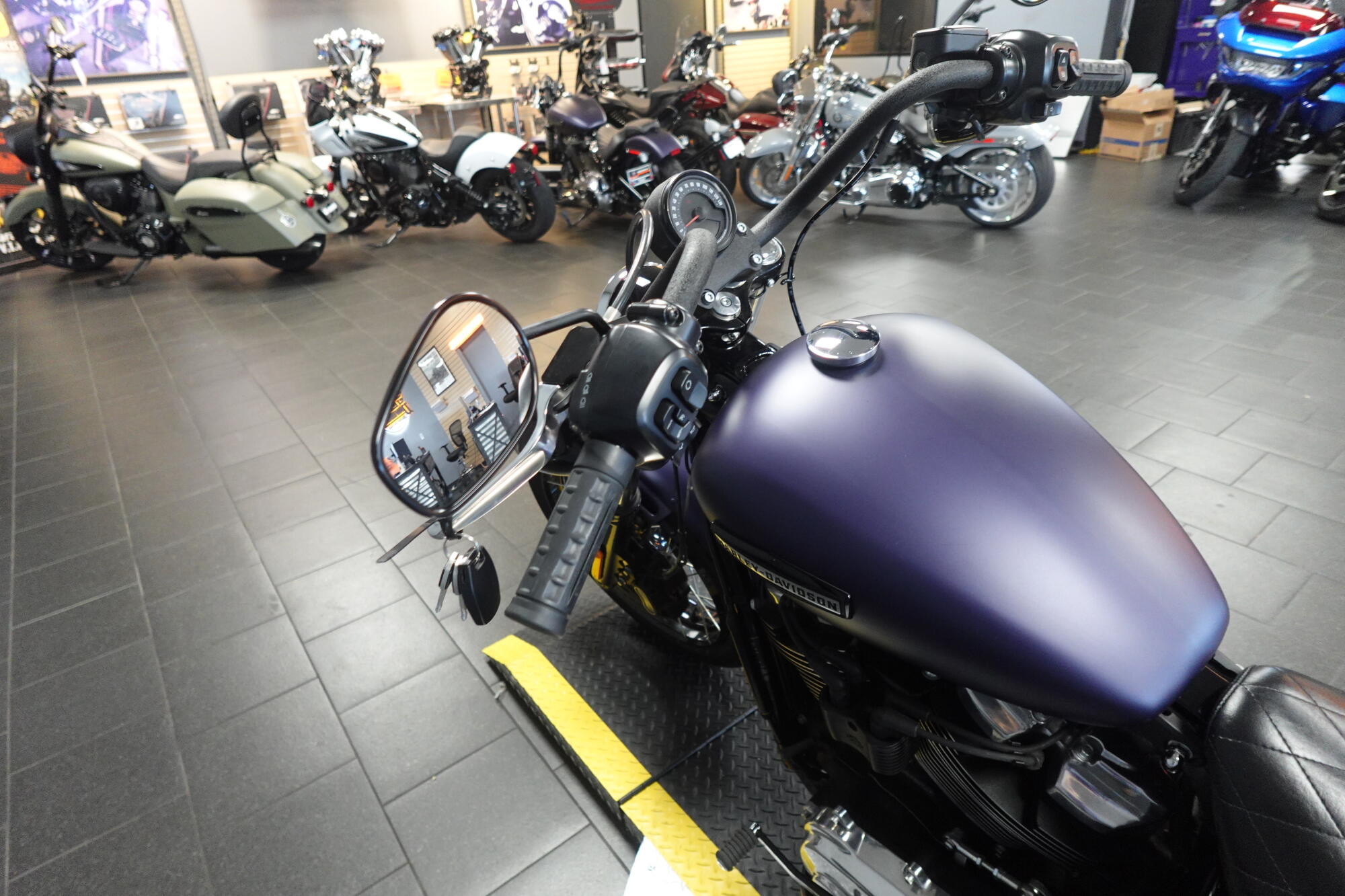 2025 Harley-Davidson® Street Bob® FXBB, photo 13