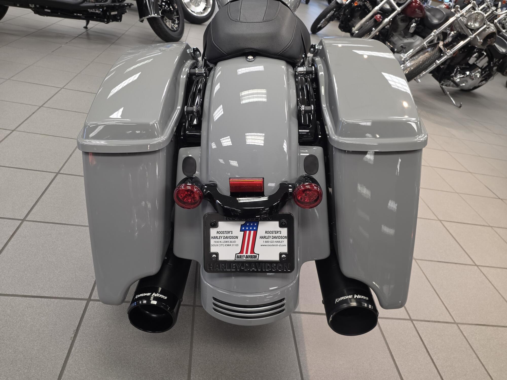 FLHRXS 2025 Road King™ Special, photo 17