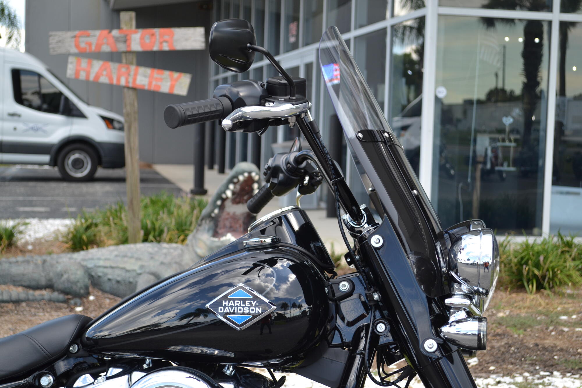 2026 Harley-Davidson® Heritage Classic - FLHC, photo 3