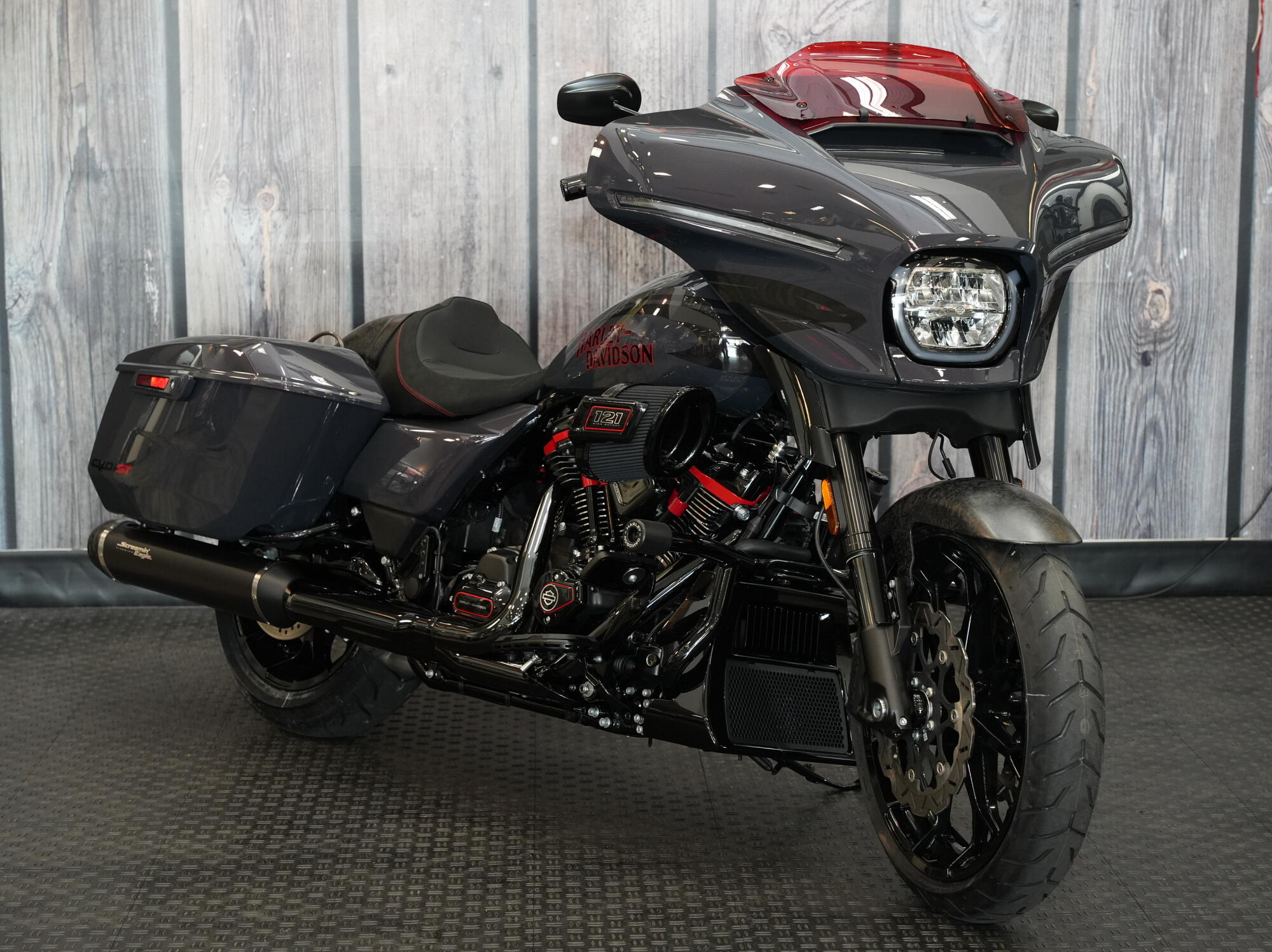 2026 Harley-Davidson CVO Street Glide ST FLHXSTSE, photo 3