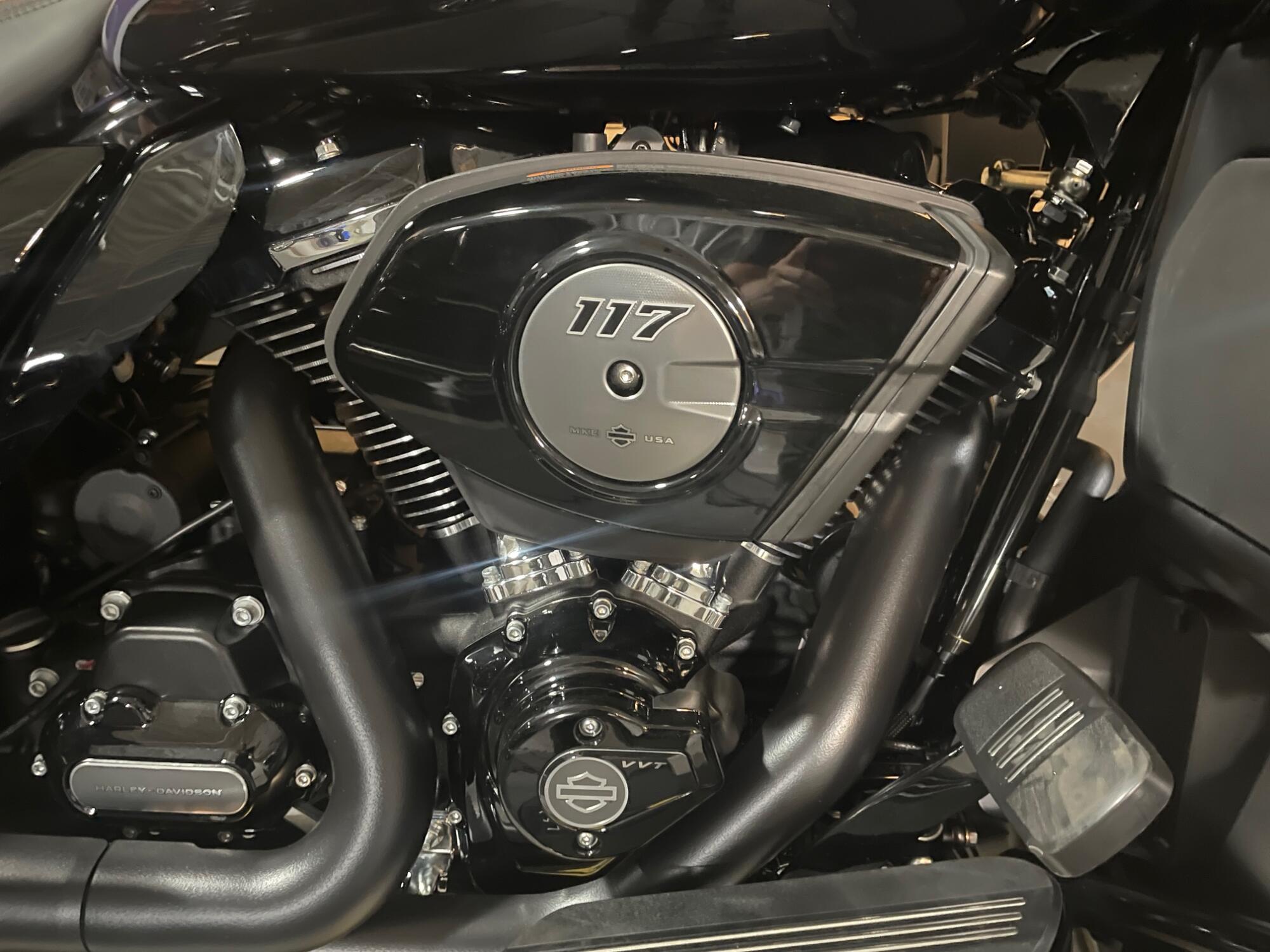 2026 Harley-Davidson® Road Glide Limited FLTRXL, photo 2