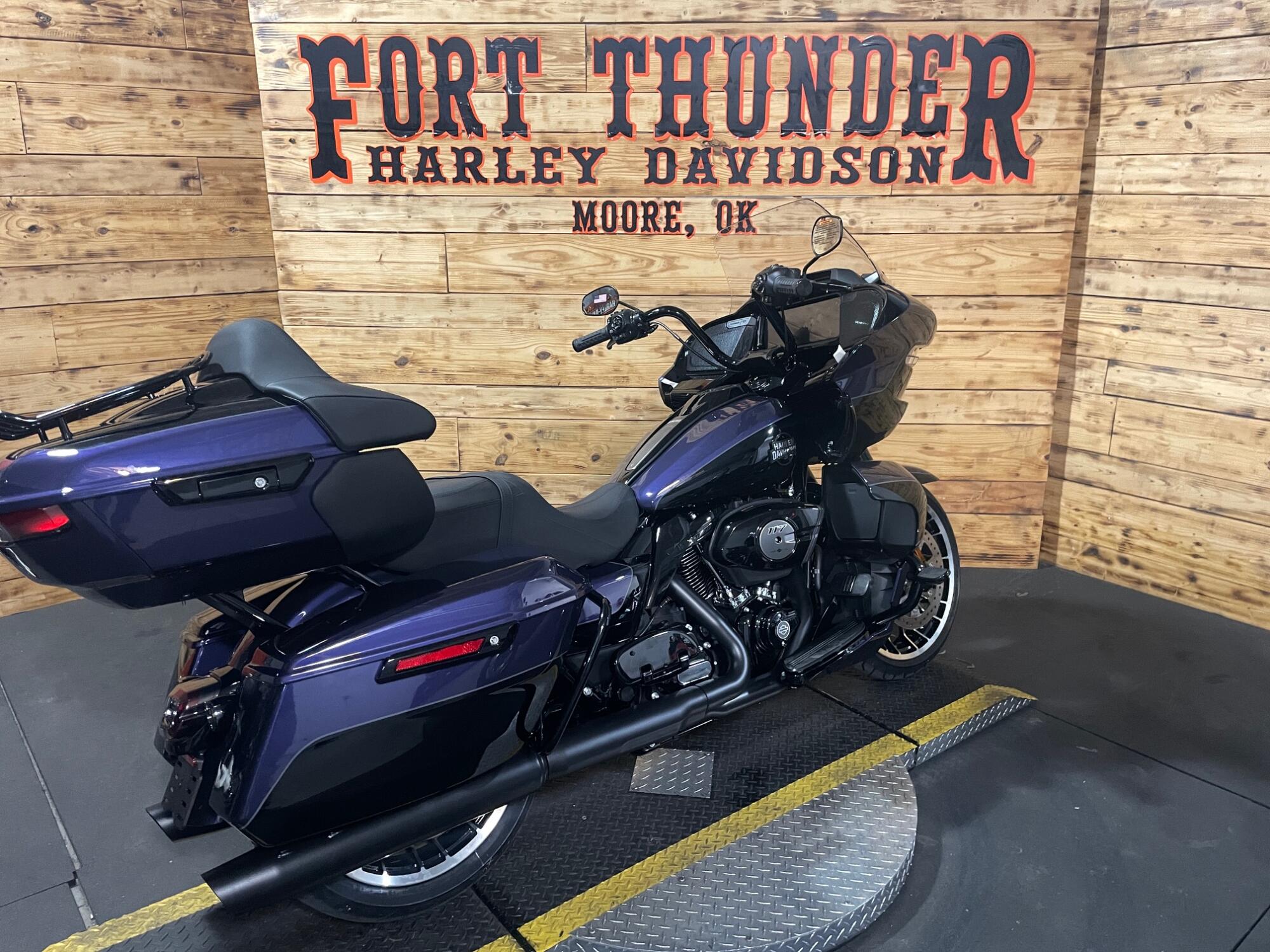 2026 Harley-Davidson® Road Glide Limited FLTRXL, photo 14
