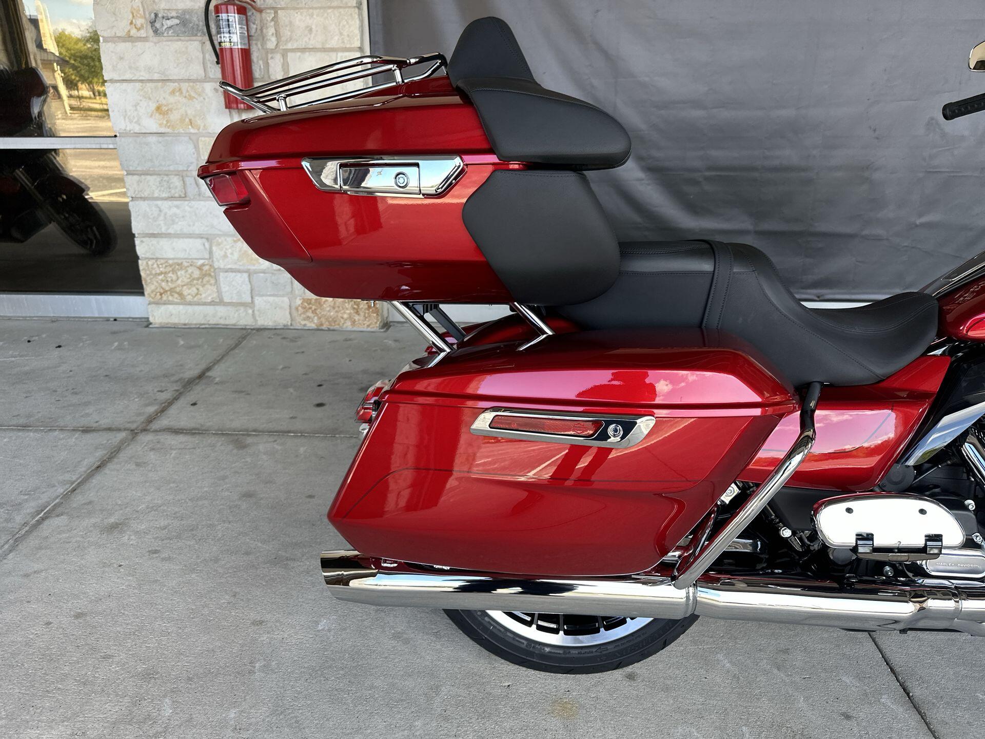 2026 Harley-Davidson® Road Glide Limited FLTRXL, photo 18