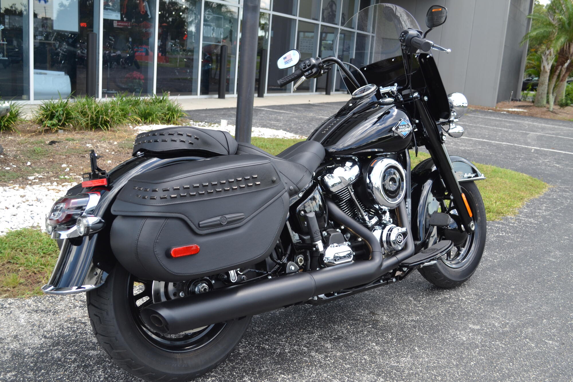 2026 Harley-Davidson® Heritage Classic - FLHC, photo 7