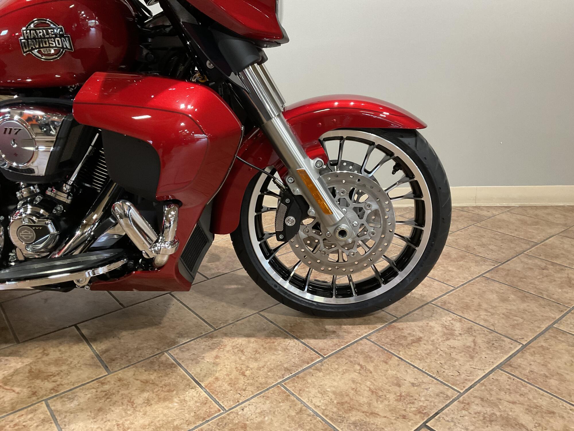 2026 Harley-Davidson® Street Glide 3 Limited Brilliant Red Chrome Trim FLHLT, photo 8