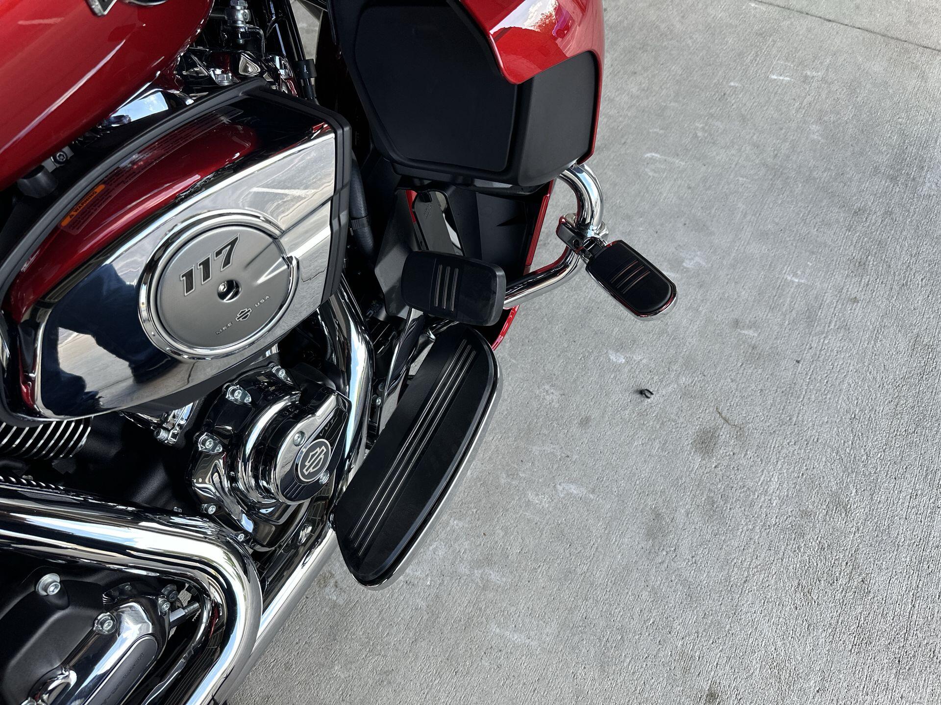 2026 Harley-Davidson® Road Glide Limited FLTRXL, photo 16