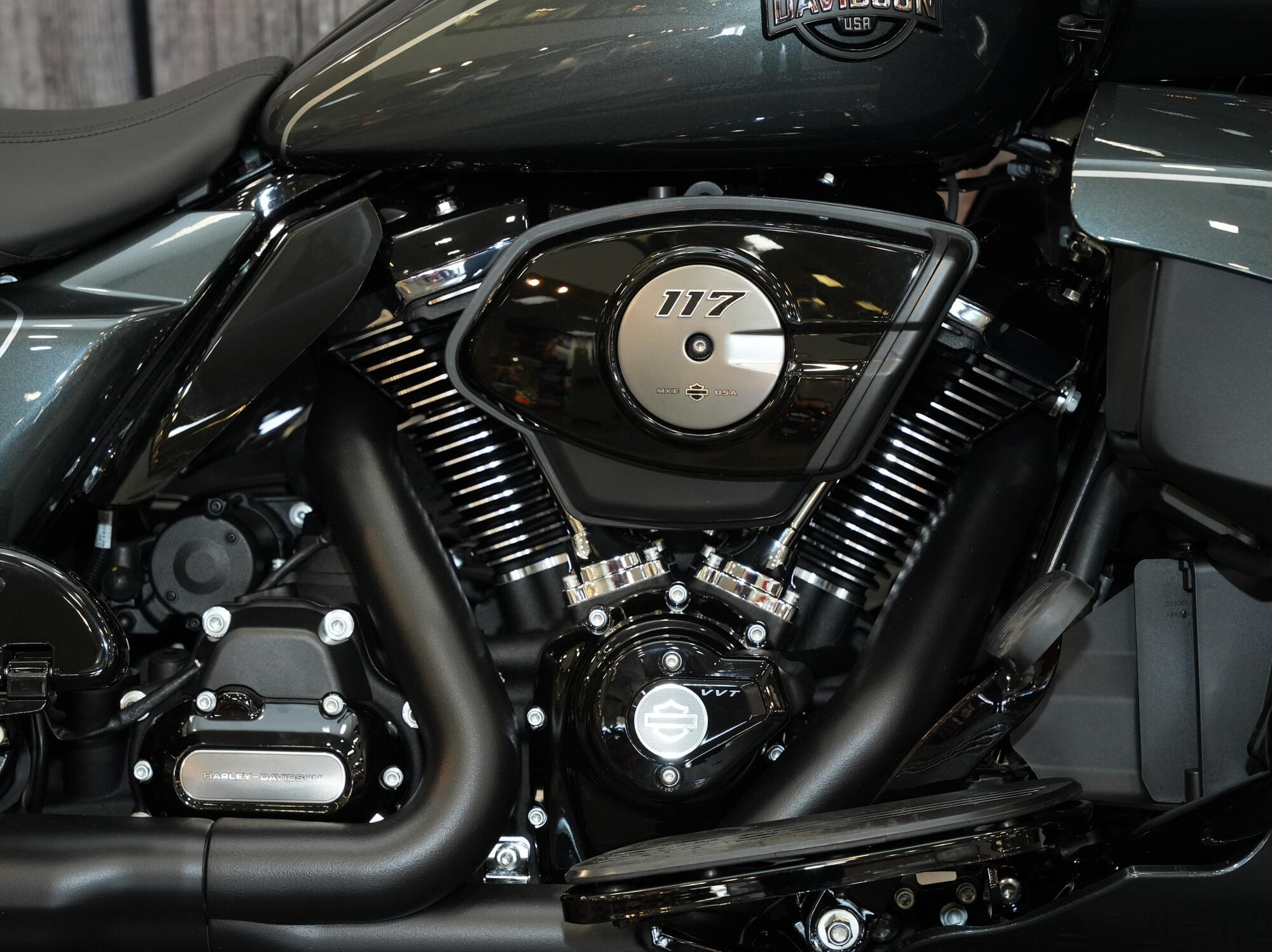 2026 Harley-Davidson Road Glide Limited FLTRXL, photo 2