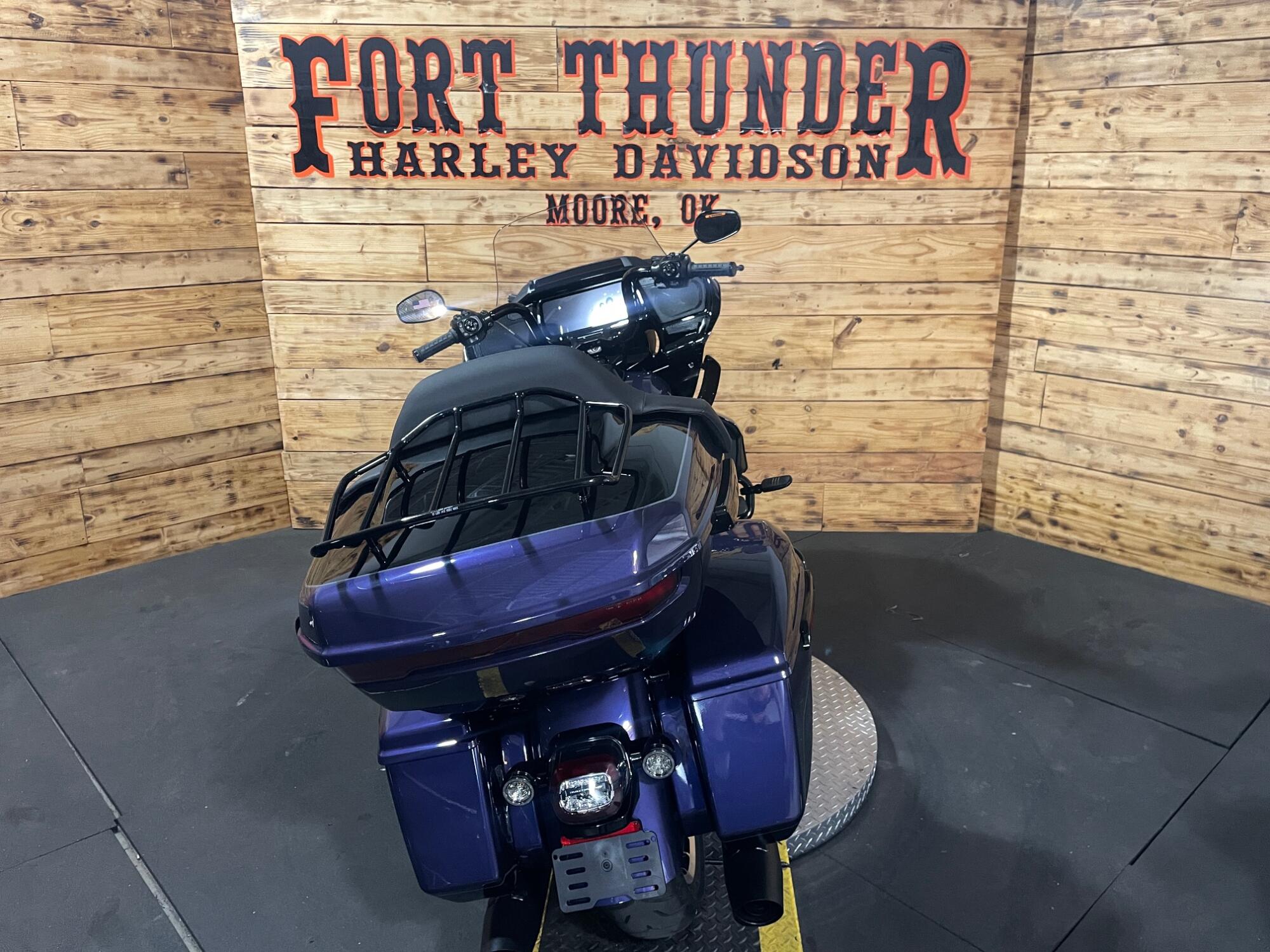 2026 Harley-Davidson® Road Glide Limited FLTRXL, photo 11