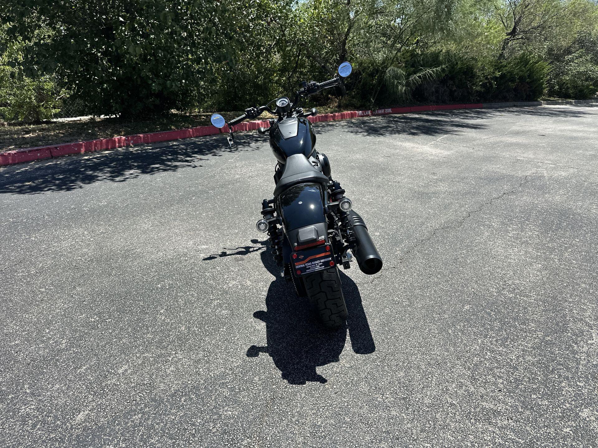 2026 Harley-Davidson® Nightster® RH975, photo 8