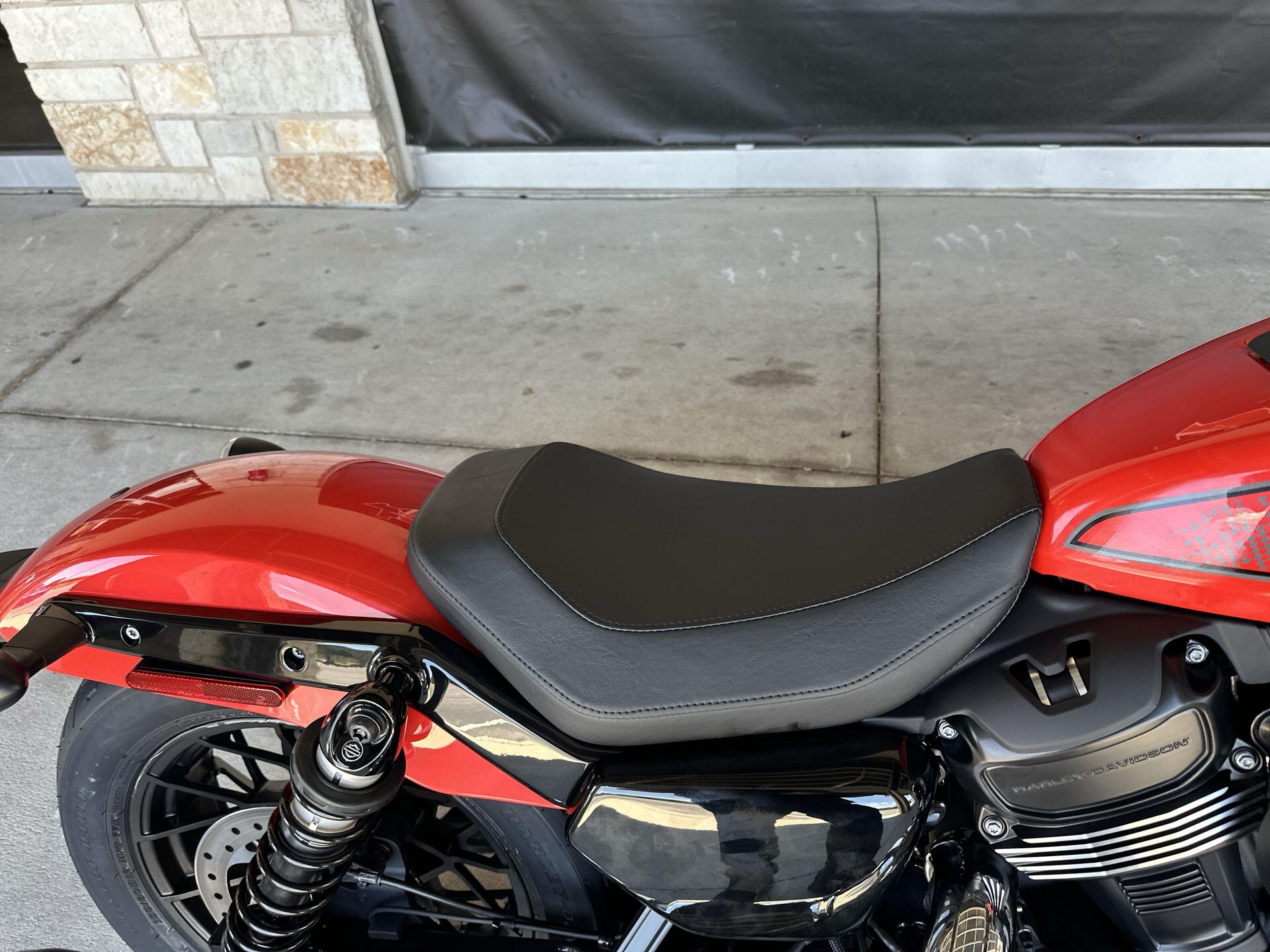2026 Harley-Davidson® Nightster® RH975, photo 14