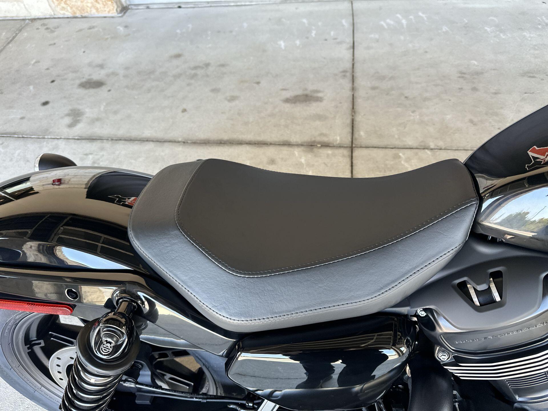 2026 Harley-Davidson® Nightster® RH975, photo 14