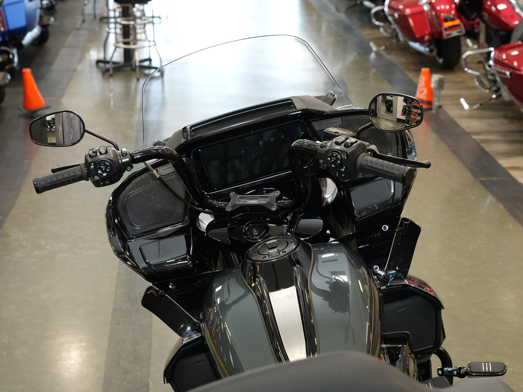 2026 Harley-Davidson Road Glide Limited FLTRXL, photo 5