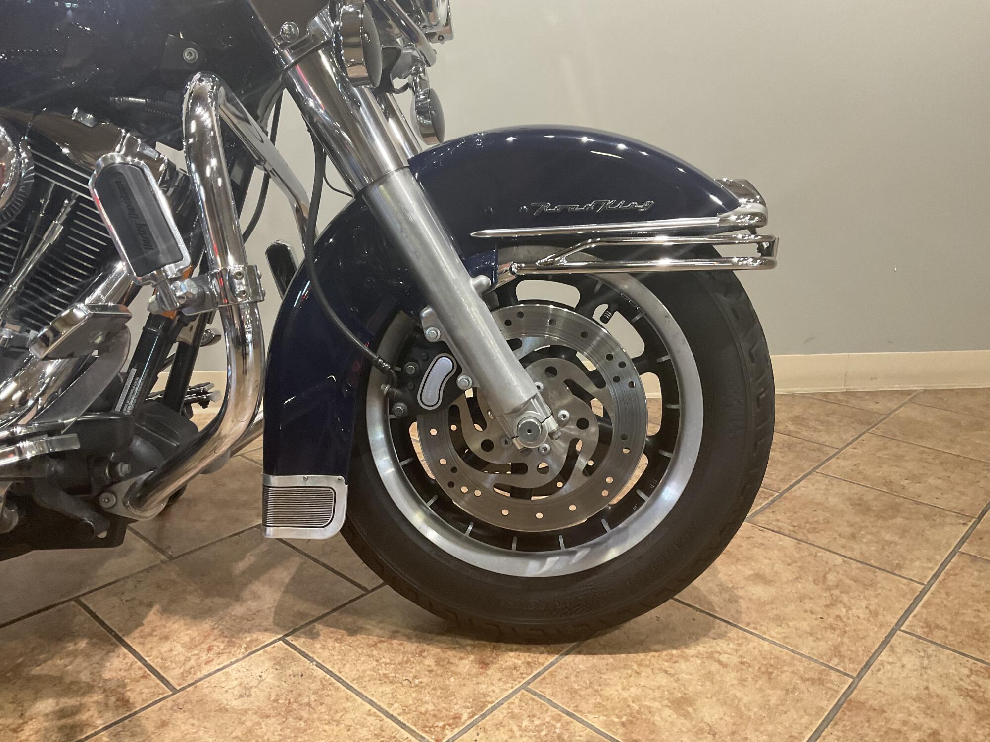 2003 Road King Shrine Solid Peace Officer FLHRI, photo 7
