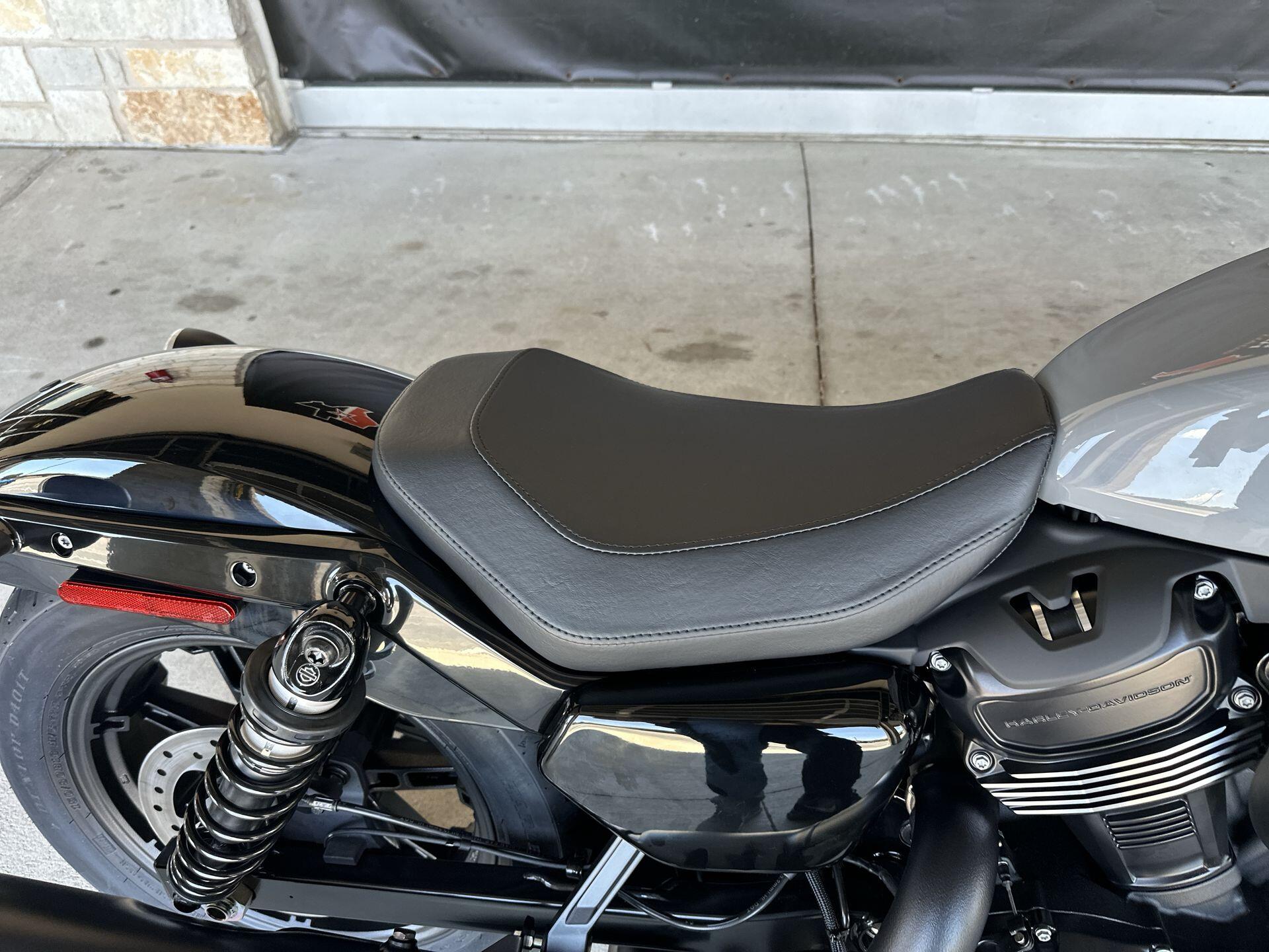 2026 Harley-Davidson® Nightster® RH975, photo 14