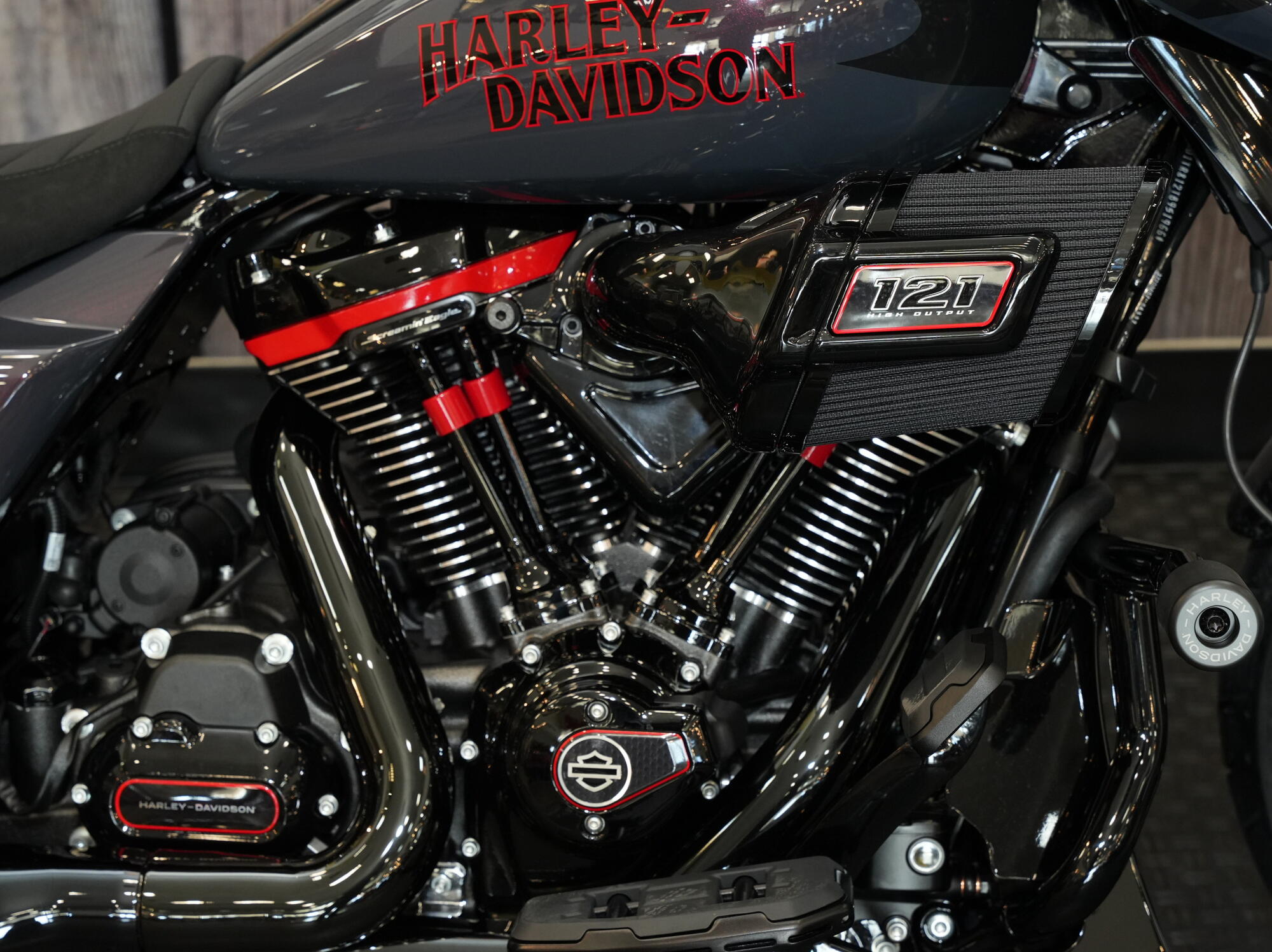 2026 Harley-Davidson CVO Street Glide ST FLHXSTSE, photo 2