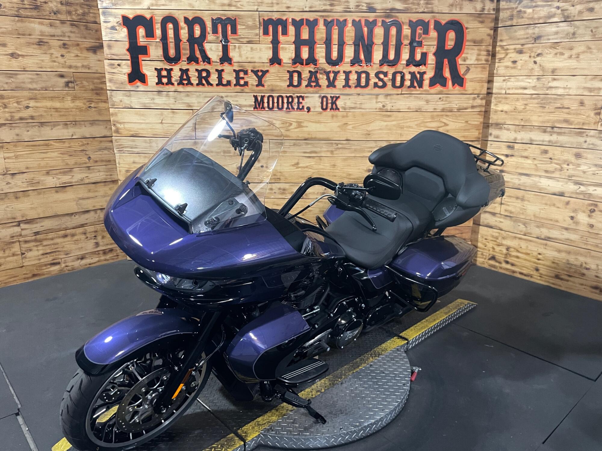 2026 Harley-Davidson® Road Glide Limited FLTRXL, photo 7