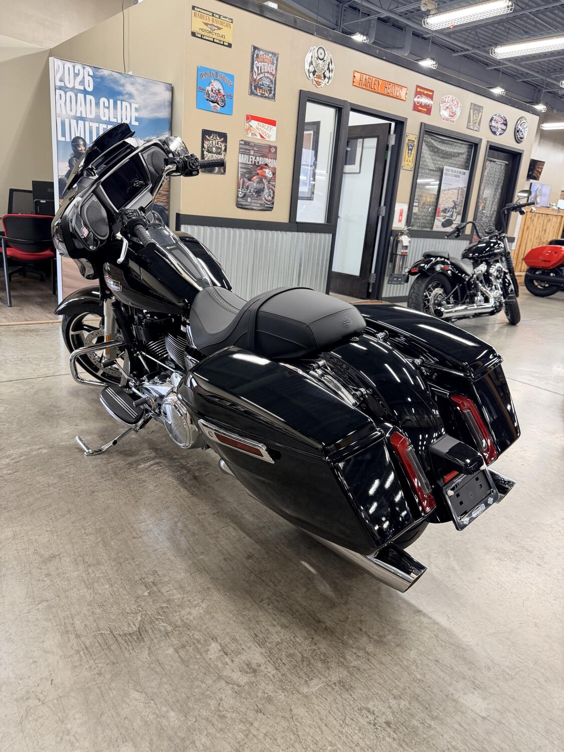 2026 Harley-Davidson® Street Glide® FLHX, photo 10