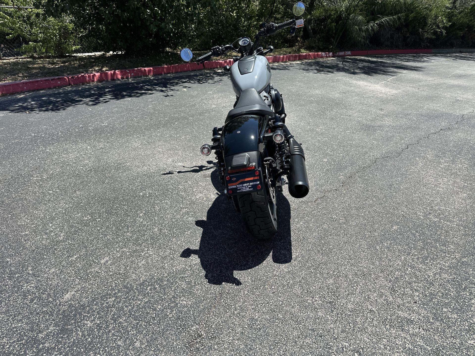2026 Harley-Davidson® Nightster® RH975, photo 3