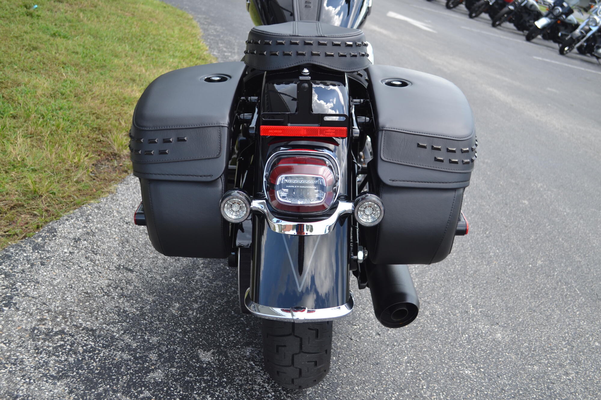 2026 Harley-Davidson® Heritage Classic - FLHC, photo 9
