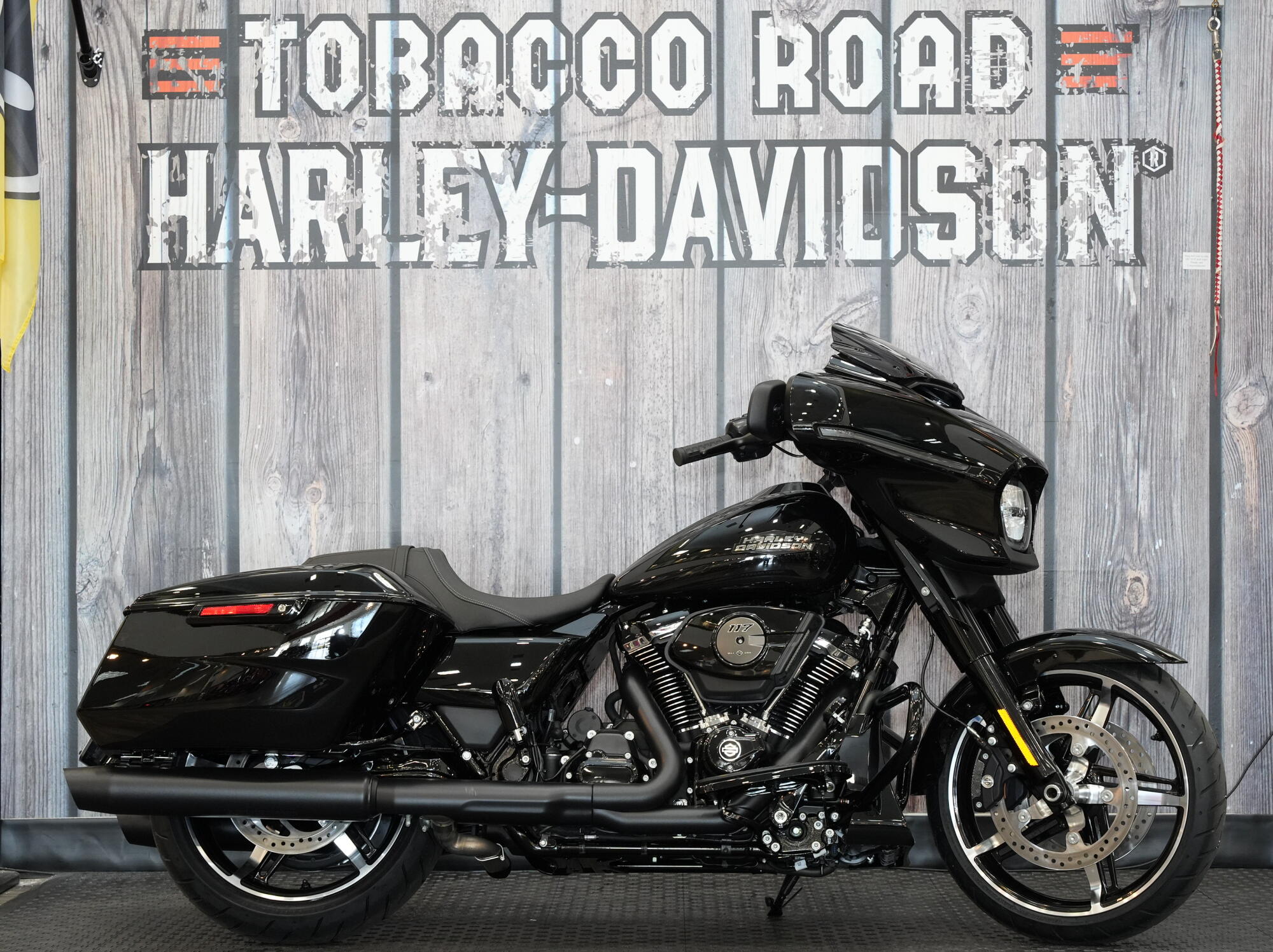 2026 Harley-Davidson Street Glide FLHX