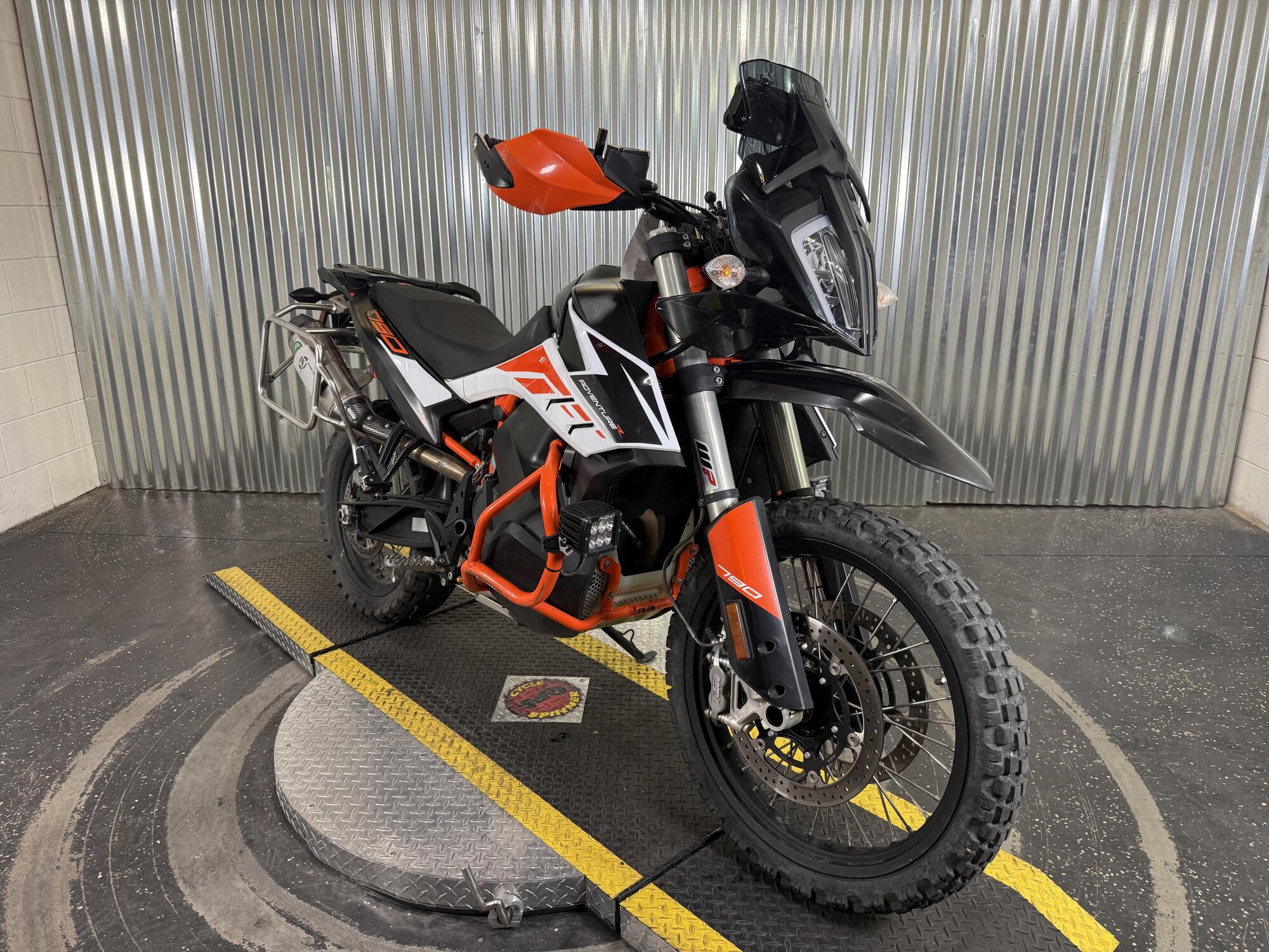 2020 KTM 790 Adventure R, photo 2