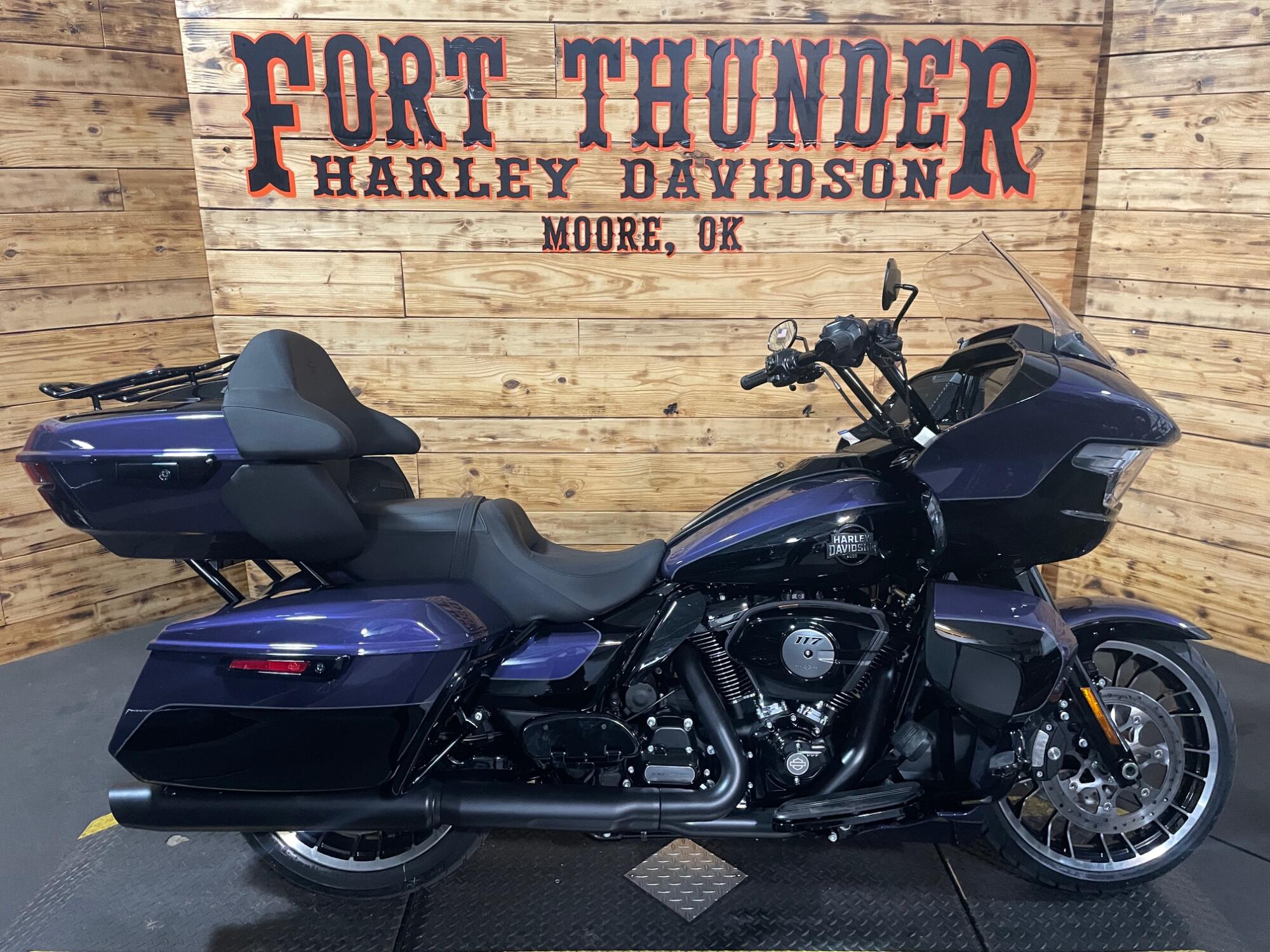 2026 Harley-Davidson® Road Glide Limited FLTRXL