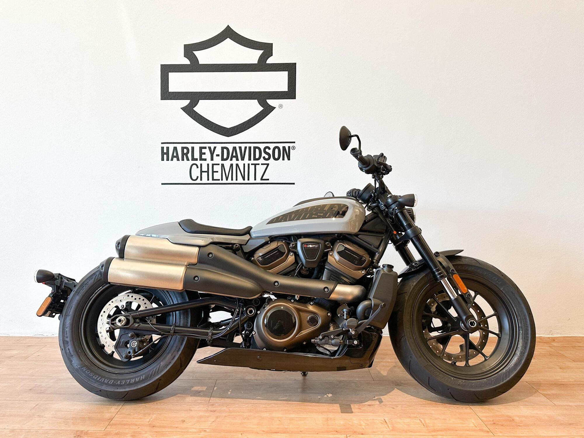Harley-Davidson XR1200 外装セット Sportster® XR1200™ | Harley-Davidson® Dresden