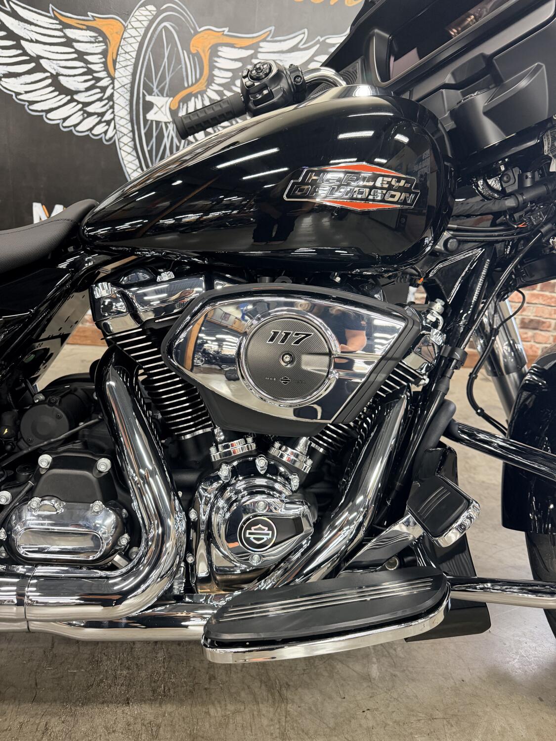 2026 Harley-Davidson® Street Glide® FLHX, photo 2