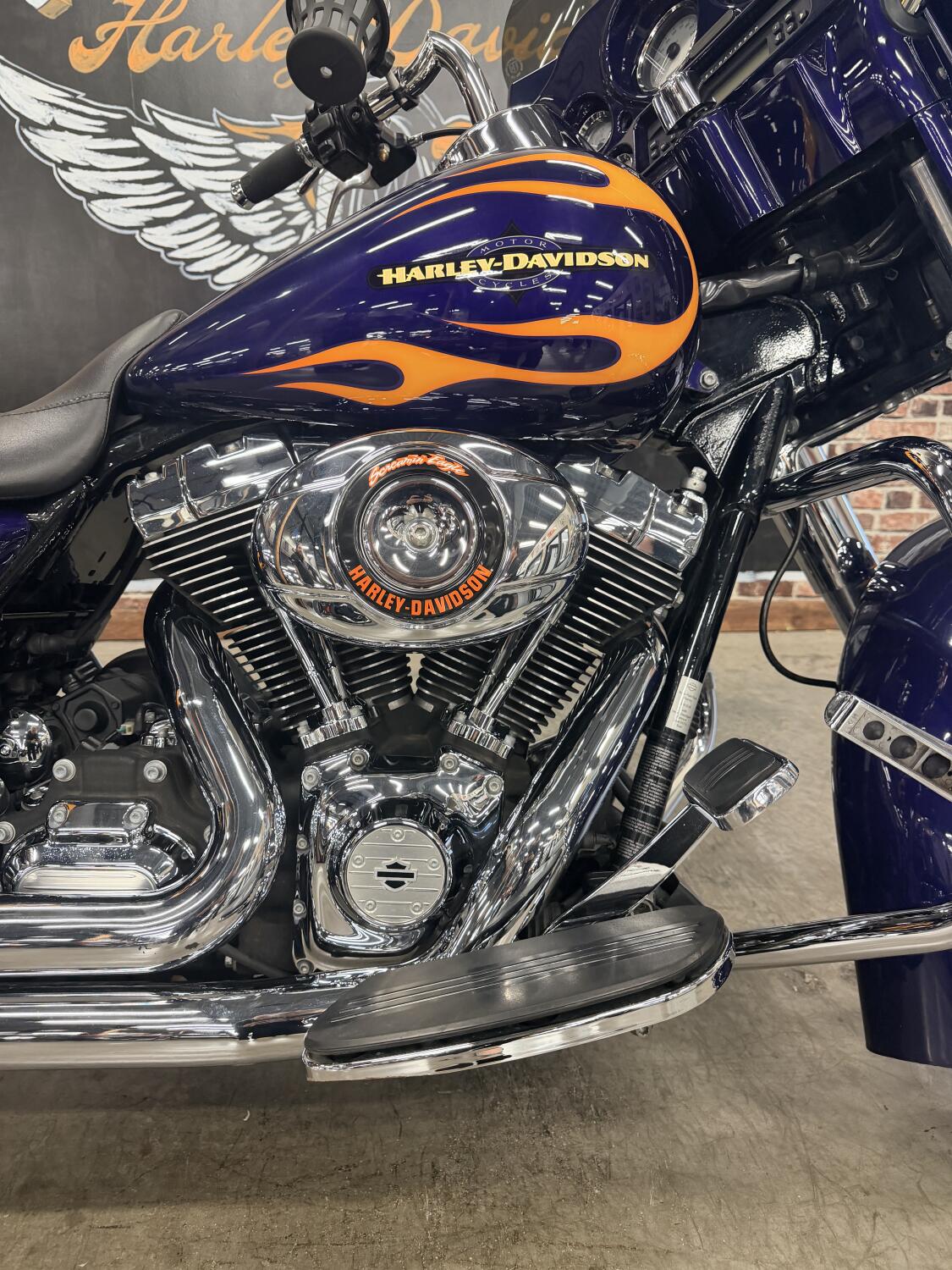 2012 Harley-Davidson® Street Glide® FLHX, photo 2
